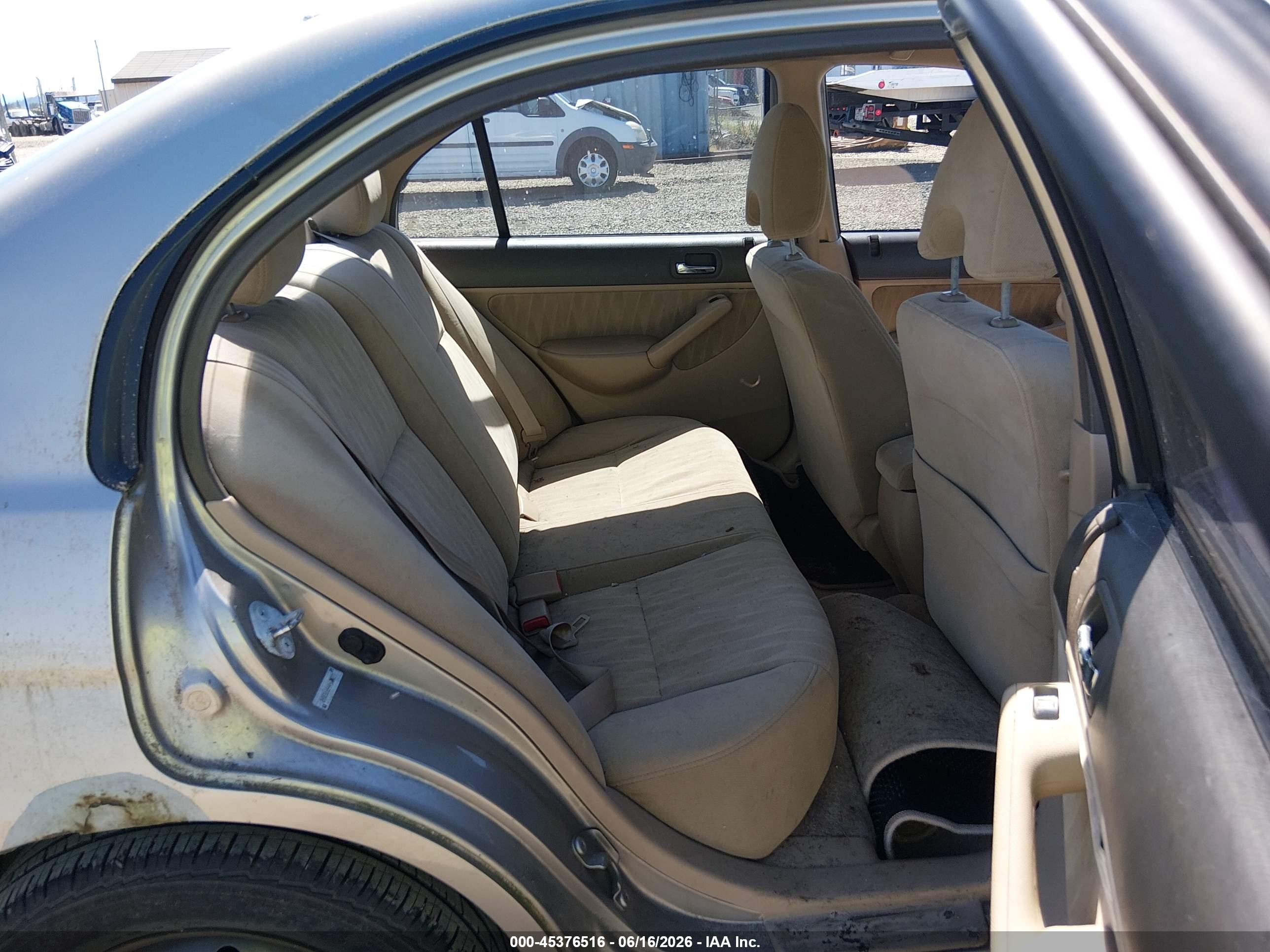 2004 Honda Civic Lx Tan vin: 2HGES16544H620877