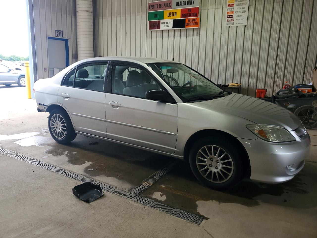 2005 Honda Civic Lx Серебряный vin: 2HGES16545H624137