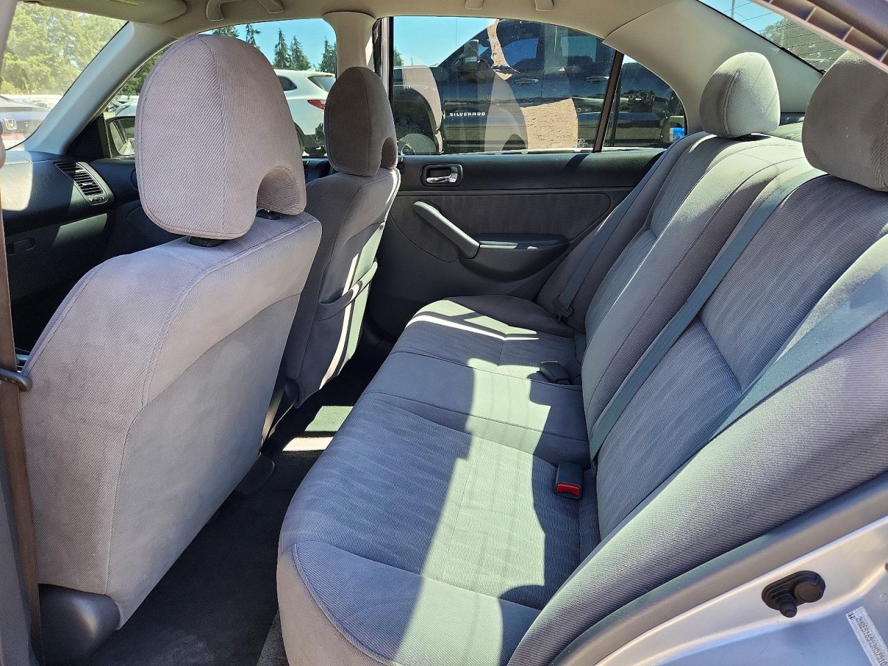 2003 Honda Civic Lx Silver vin: 2HGES16553H575107