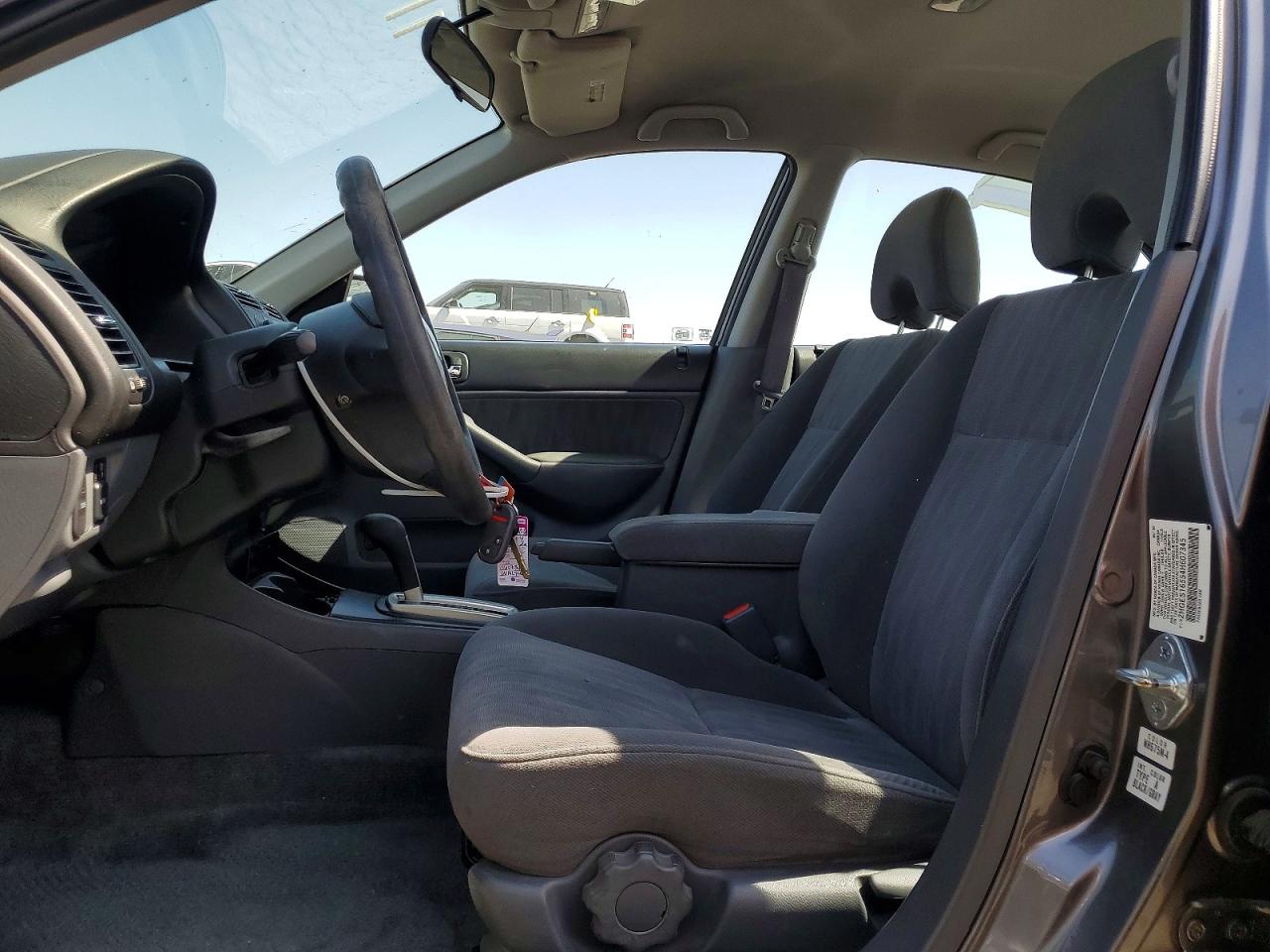 2004 Honda Civic Lx Silver vin: 2HGES16554H607345