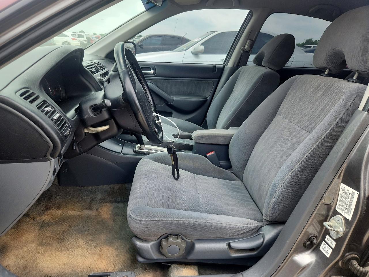 2005 Honda Civic Lx Темно-бордовый vin: 2HGES16555H589785