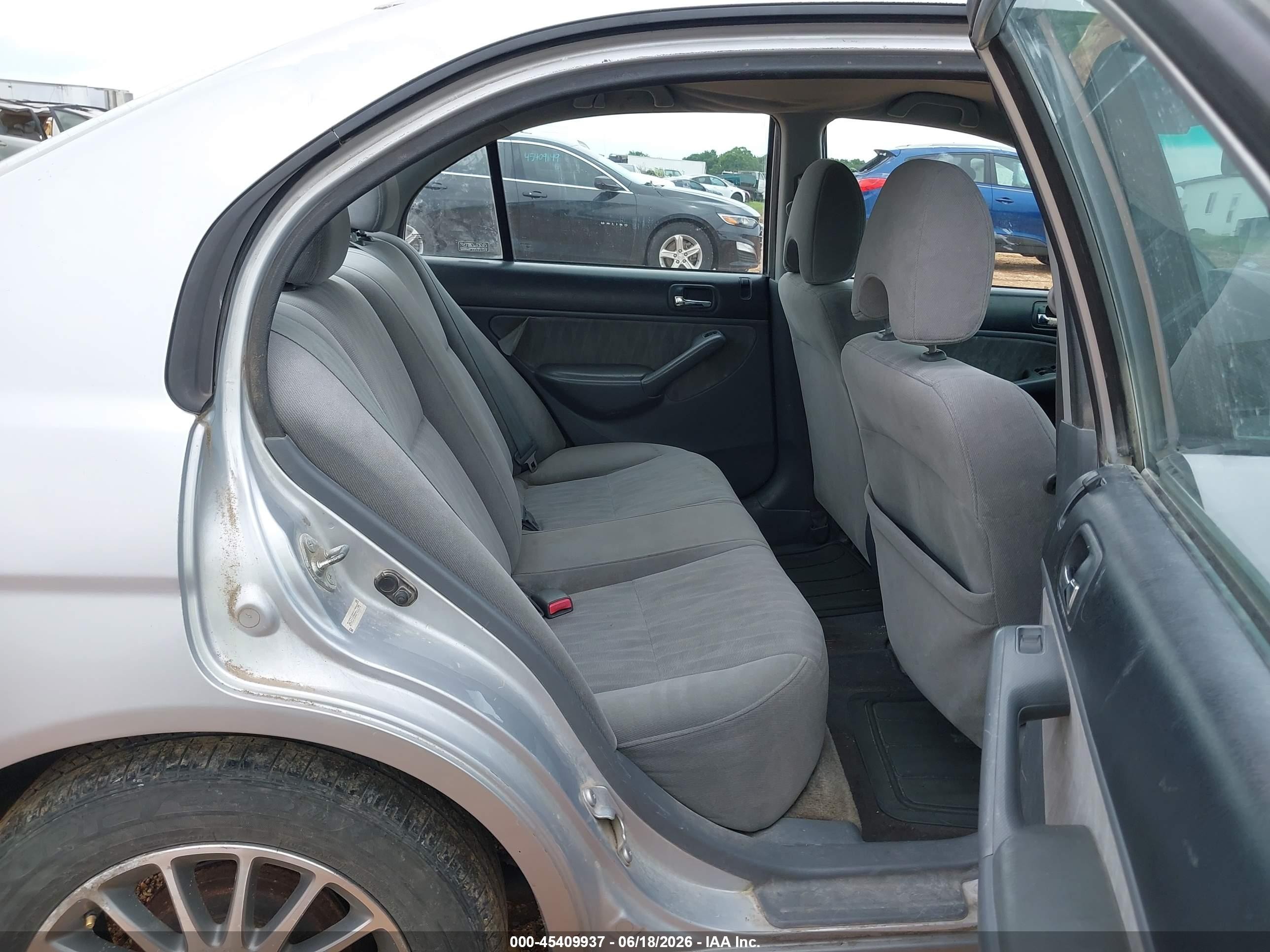 2005 Honda Civic Lx Silver vin: 2HGES16555H623398