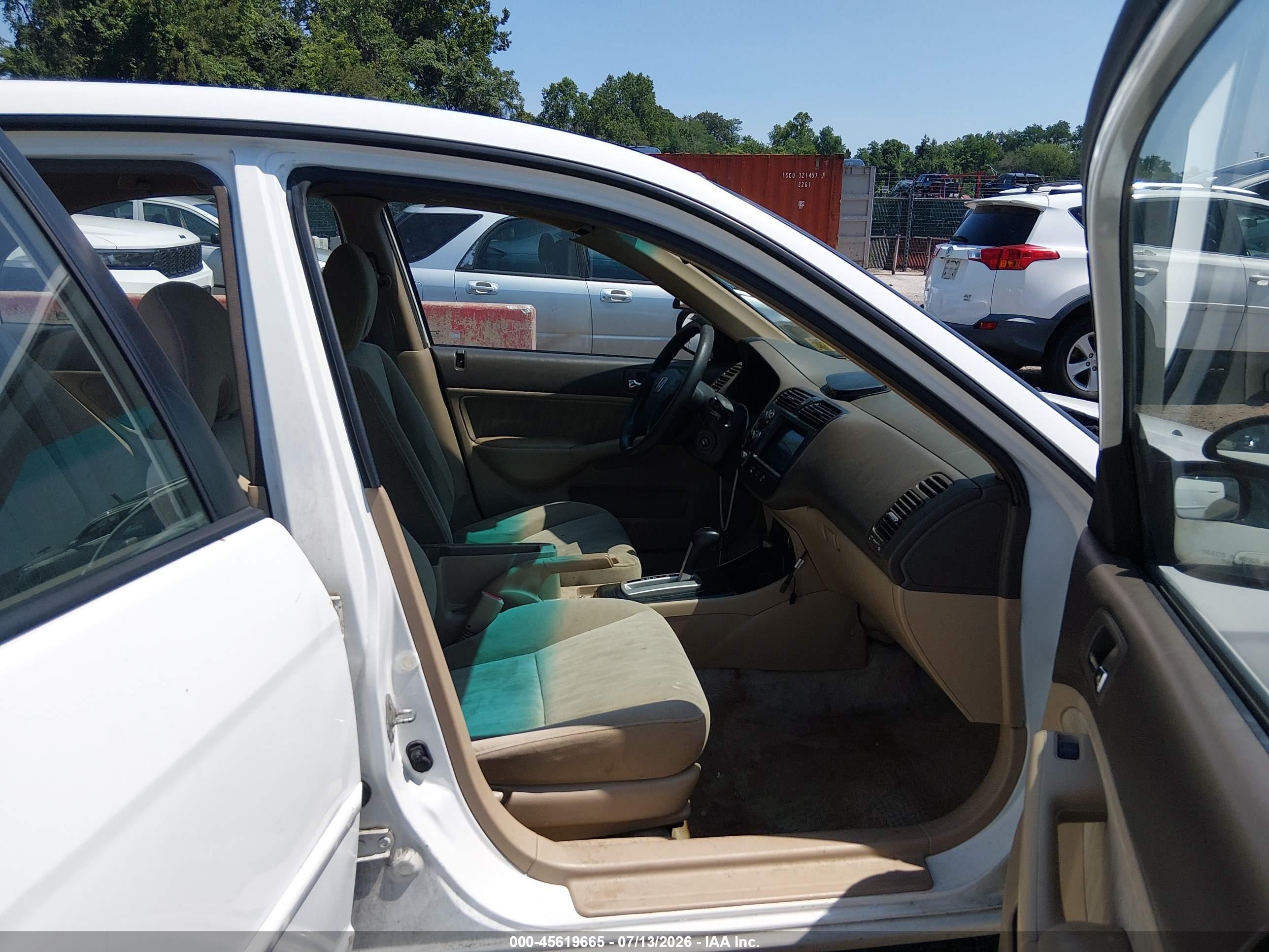 2004 Honda Civic Lx White vin: 2HGES16564H596775