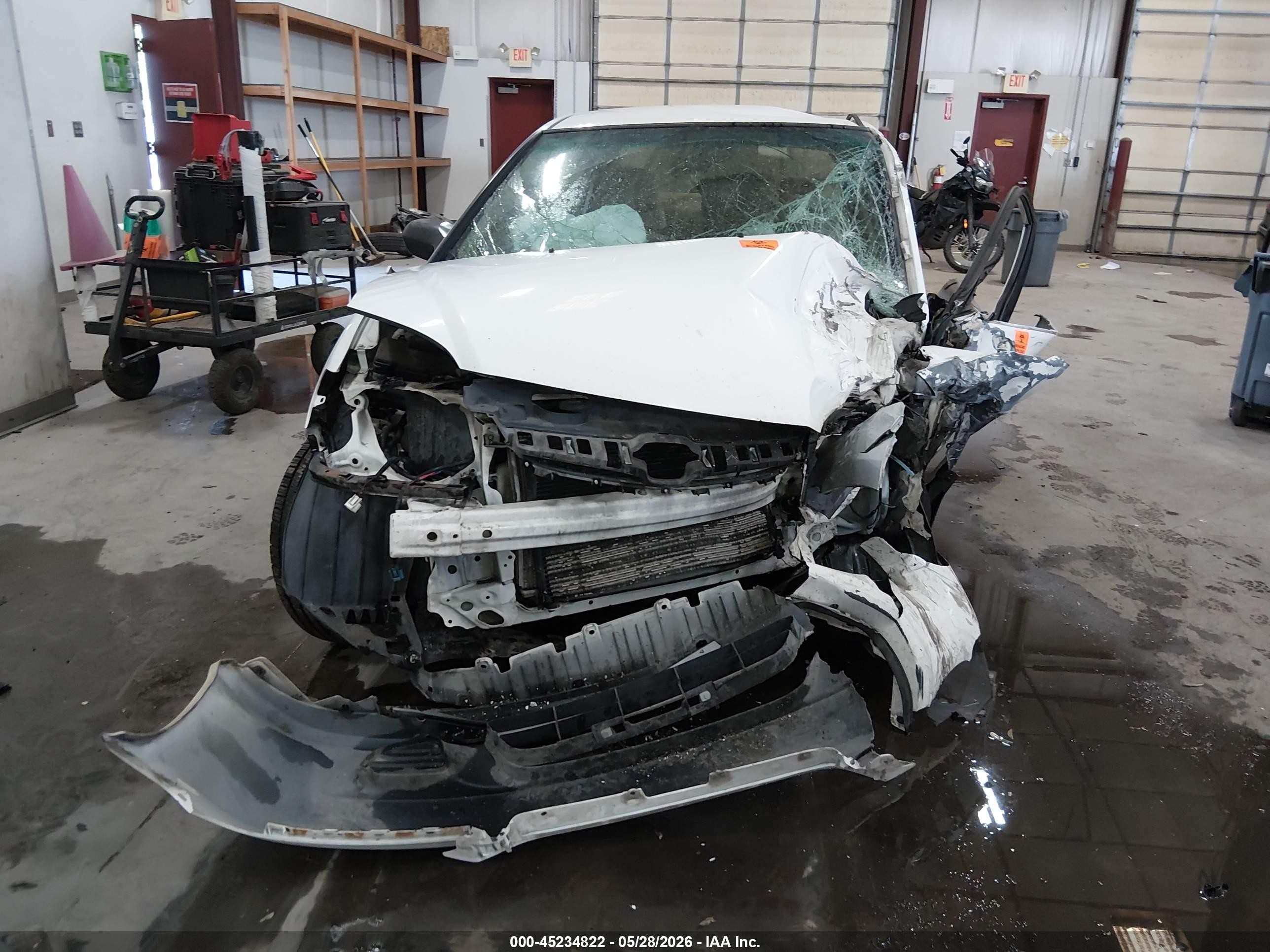 2005 Honda Civic Lx Белый vin: 2HGES16565H545939