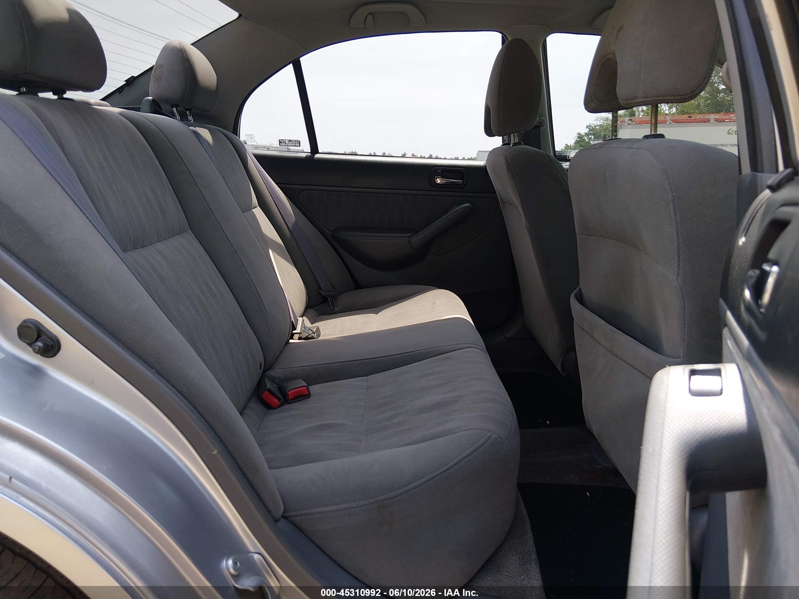 2005 Honda Civic Lx Silver vin: 2HGES16565H595224