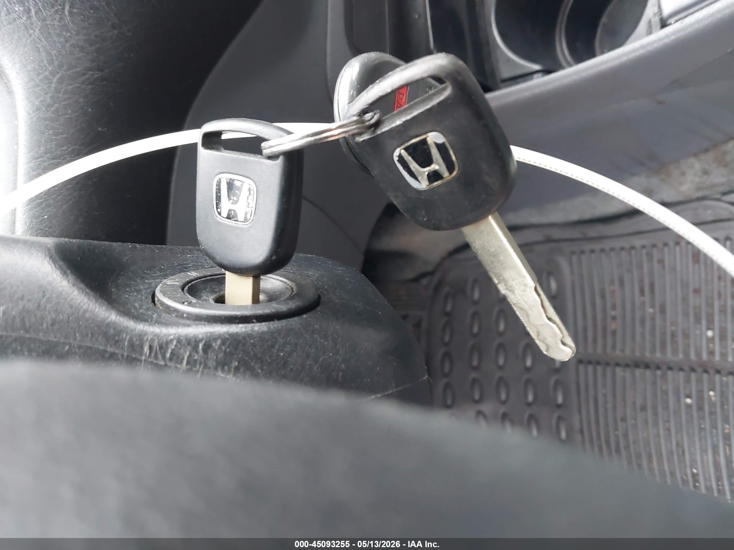 2005 Honda Civic Lx Белый vin: 2HGES16565H615438