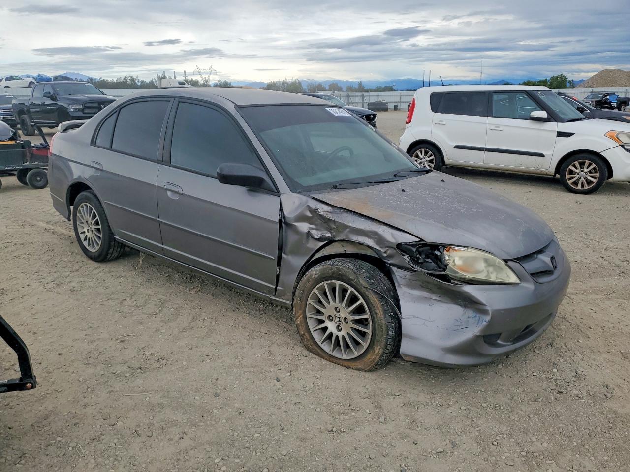 2005 Honda Civic Lx Серый vin: 2HGES16585H560975