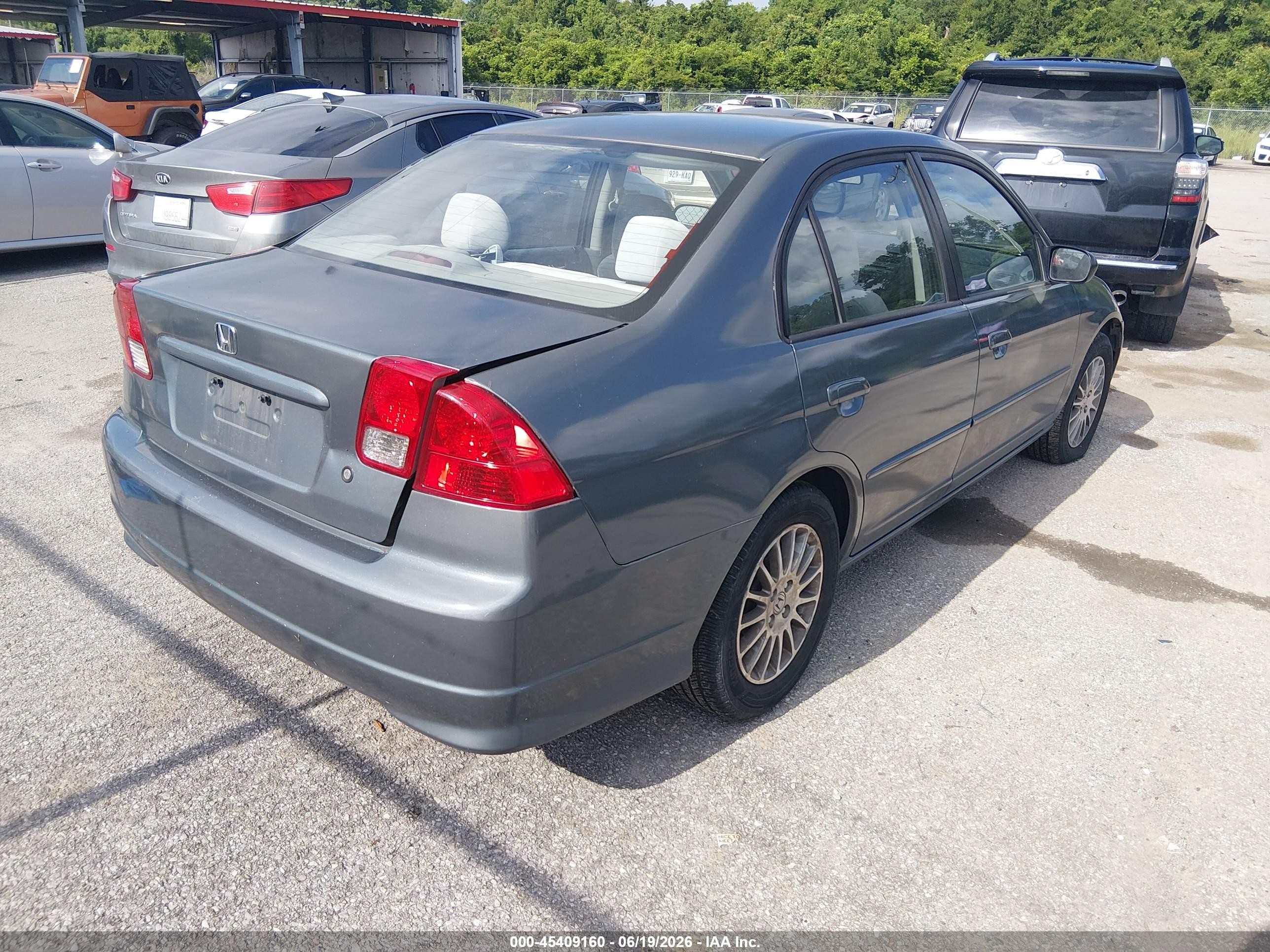 2005 Honda Civic Lx Серый vin: 2HGES16585H630894