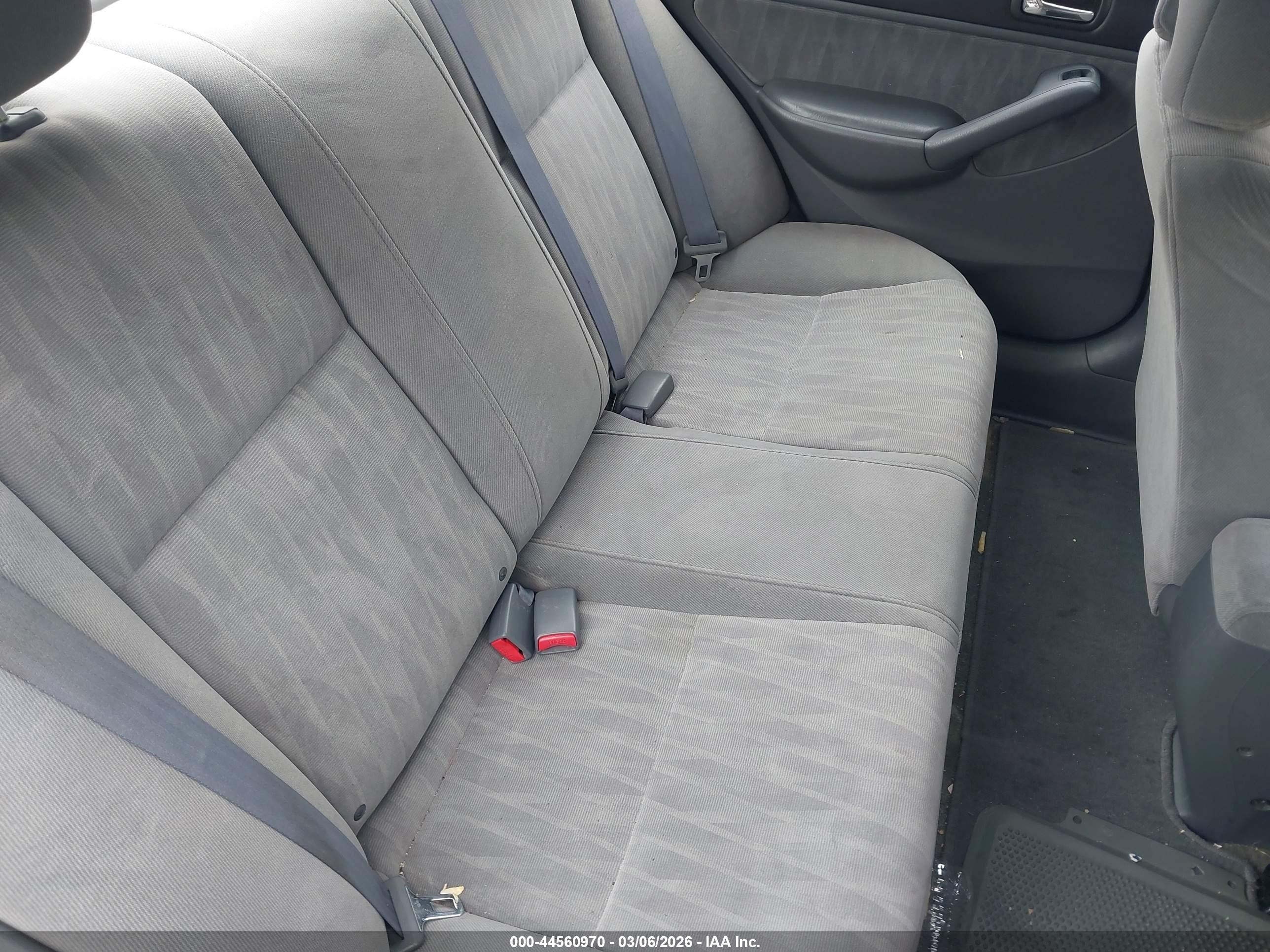 2004 Honda Civic Lx Серый vin: 2HGES16594H517194