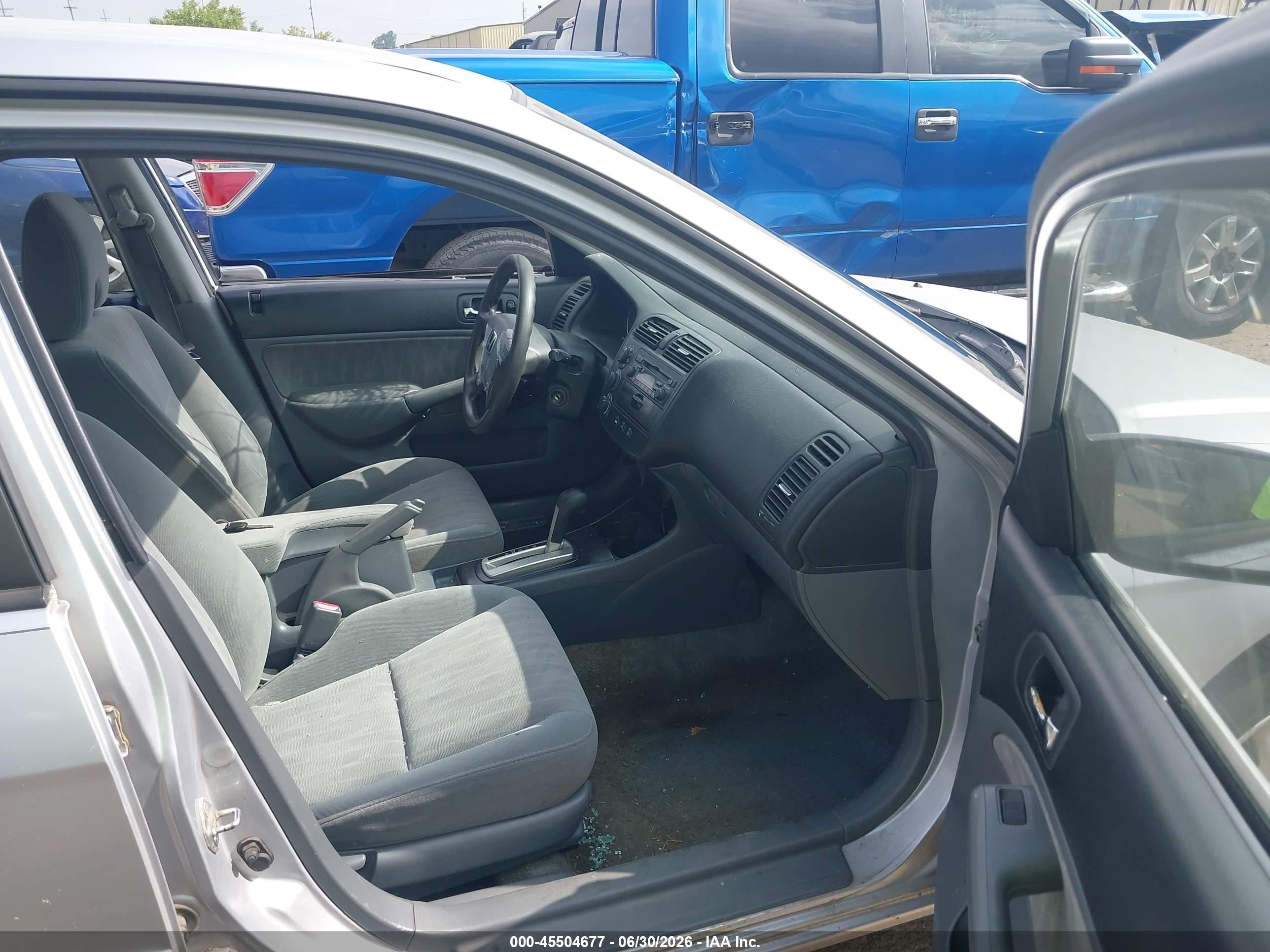 2005 Honda Civic Lx Silver vin: 2HGES16595H592186