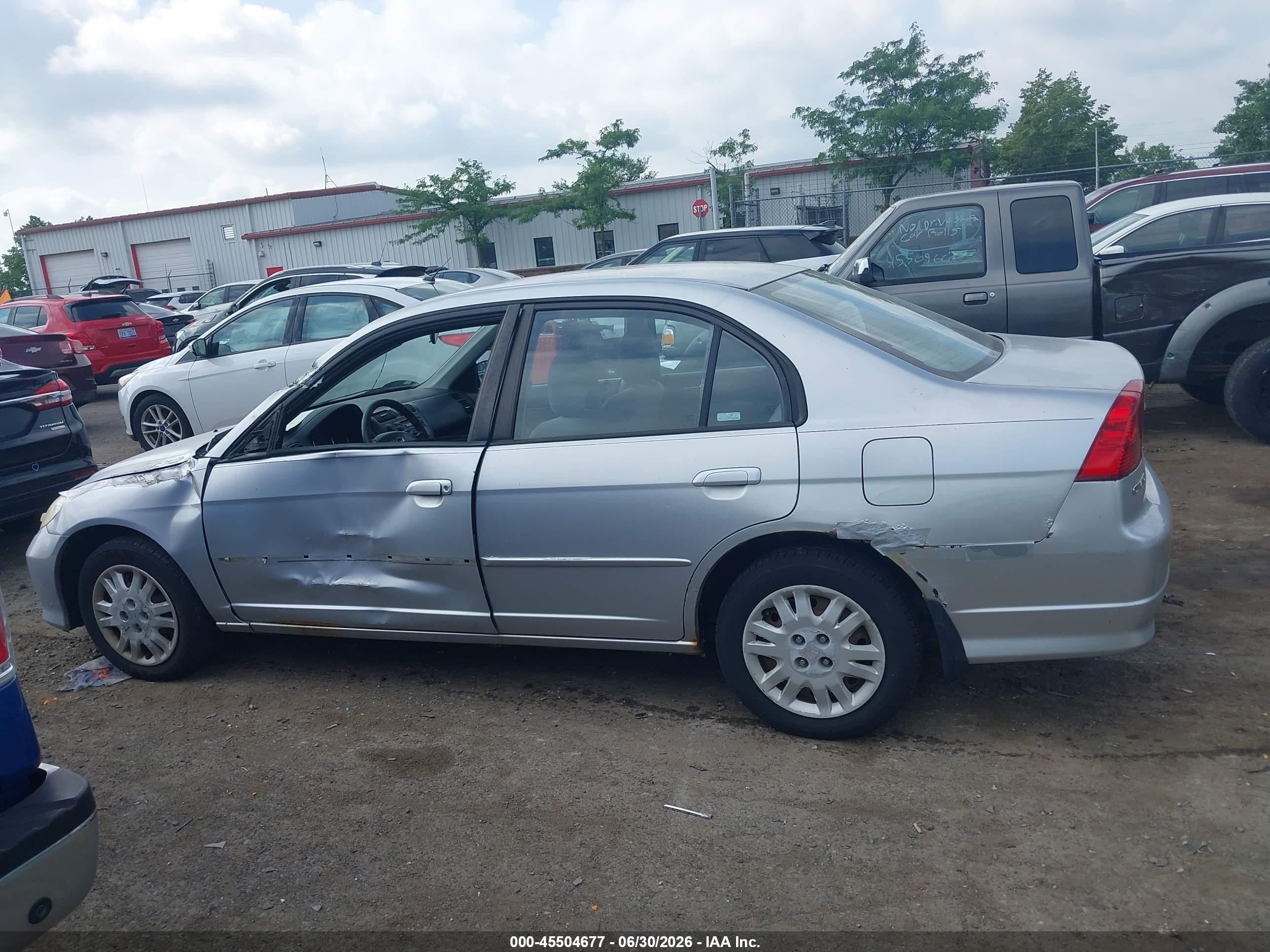 2005 Honda Civic Lx Silver vin: 2HGES16595H592186