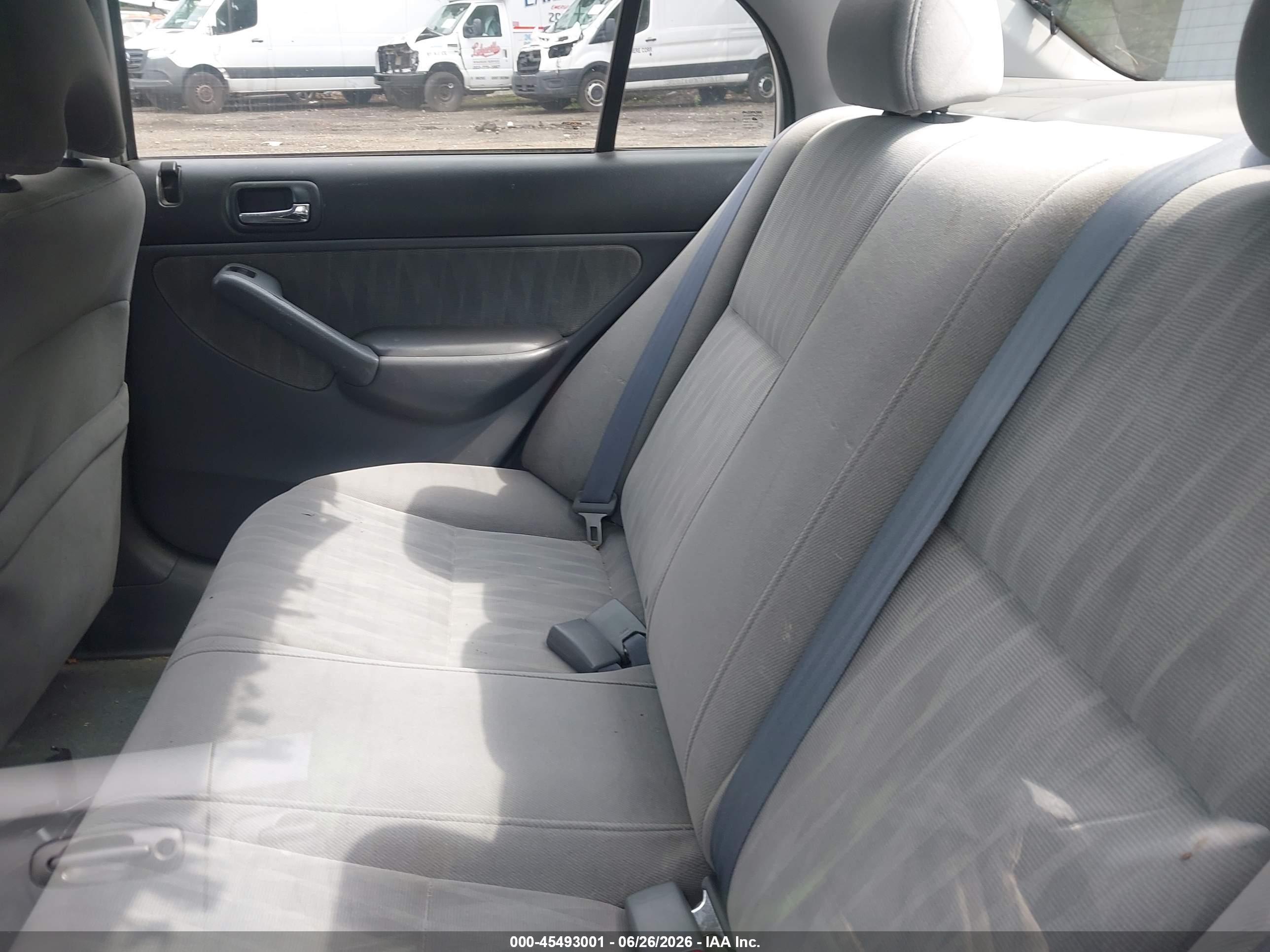 2005 Honda Civic Lx Silver vin: 2HGES165X5H518114