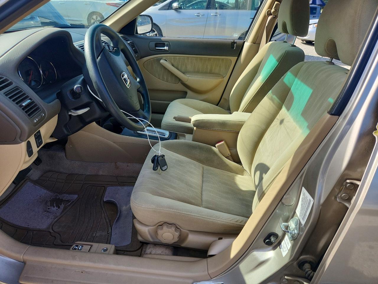 2005 Honda Civic Lx Серебряный vin: 2HGES165X5H550934