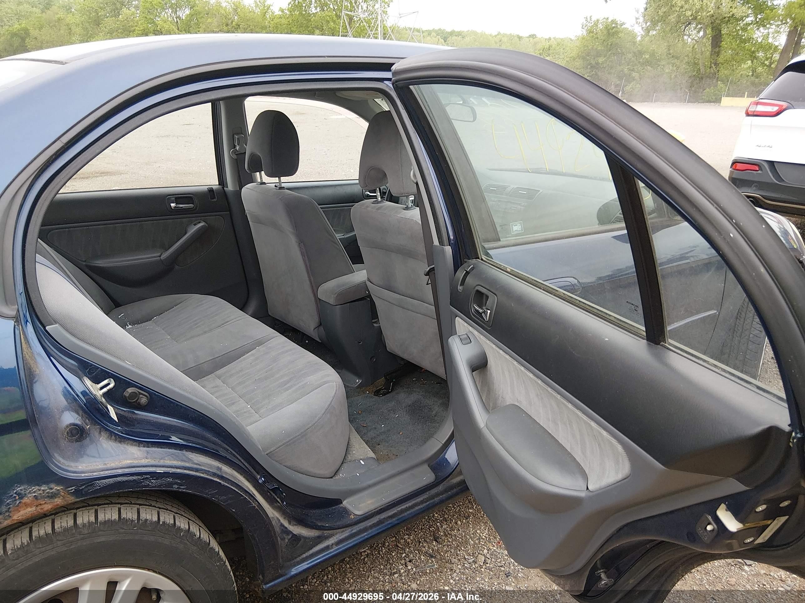 2004 Honda Civic Lx Blue vin: 2HGES16614H635412