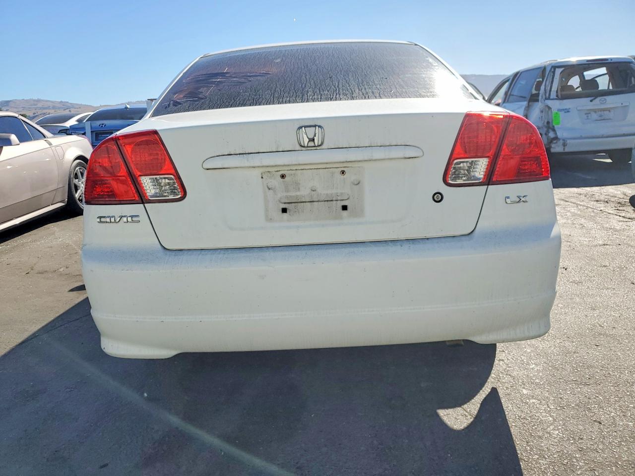 2005 Honda Civic Lx White vin: 2HGES16615H541421