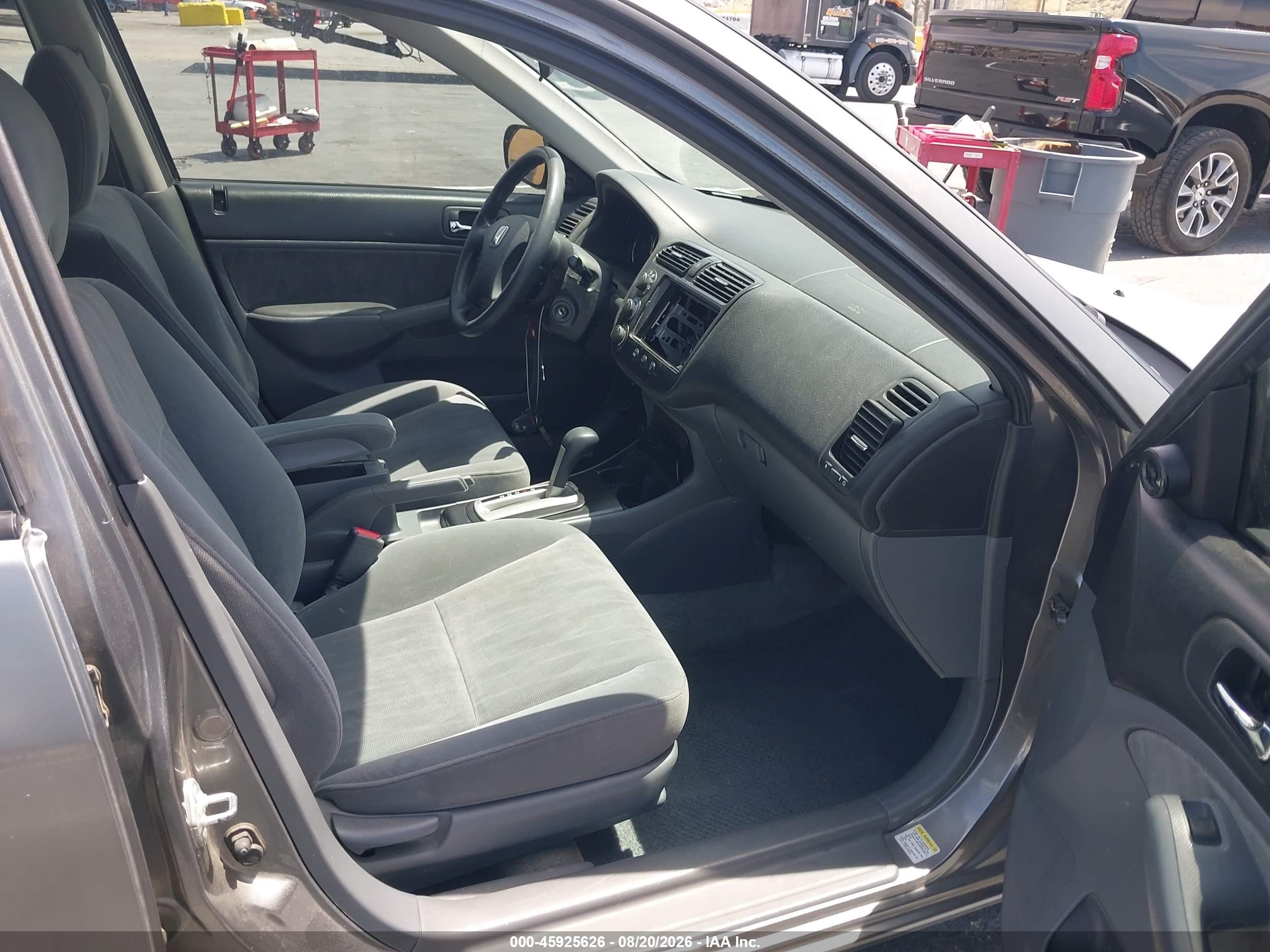 2005 Honda Civic Lx Silver vin: 2HGES16675H592258