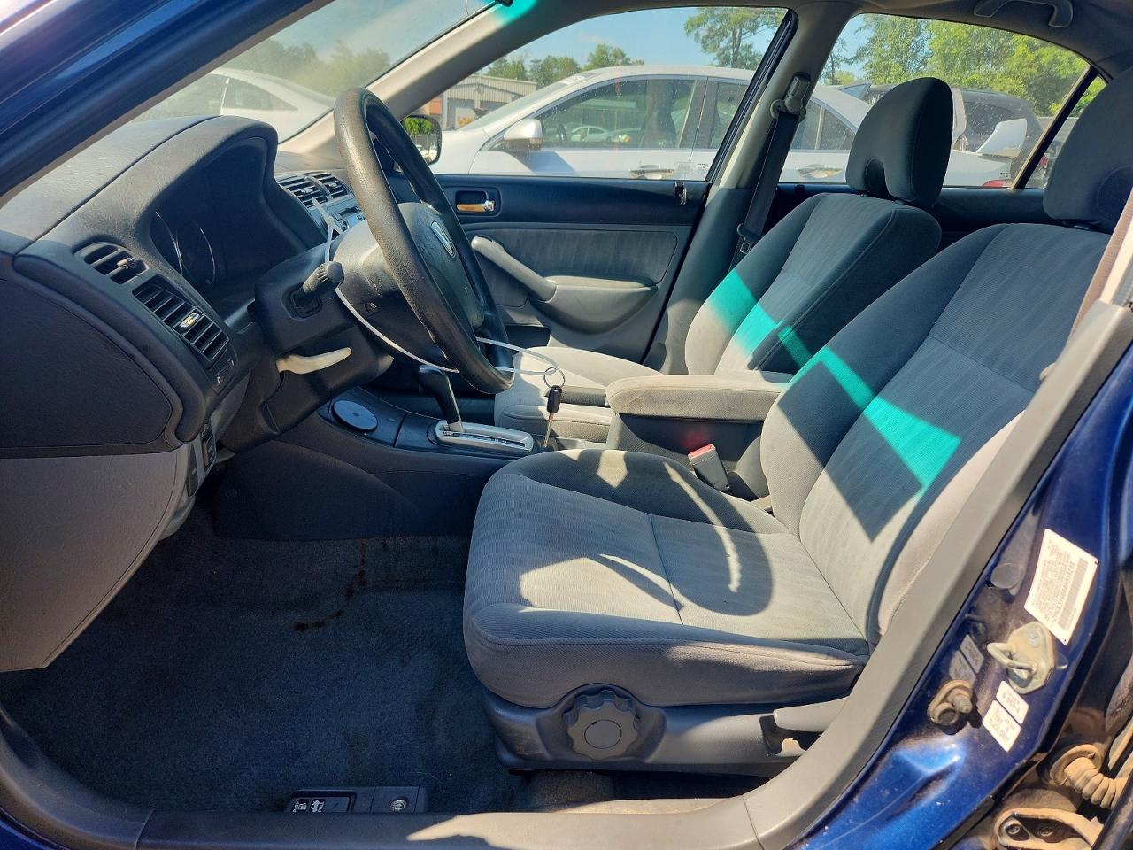 2004 Honda Civic Lx Blue vin: 2HGES16684H559249