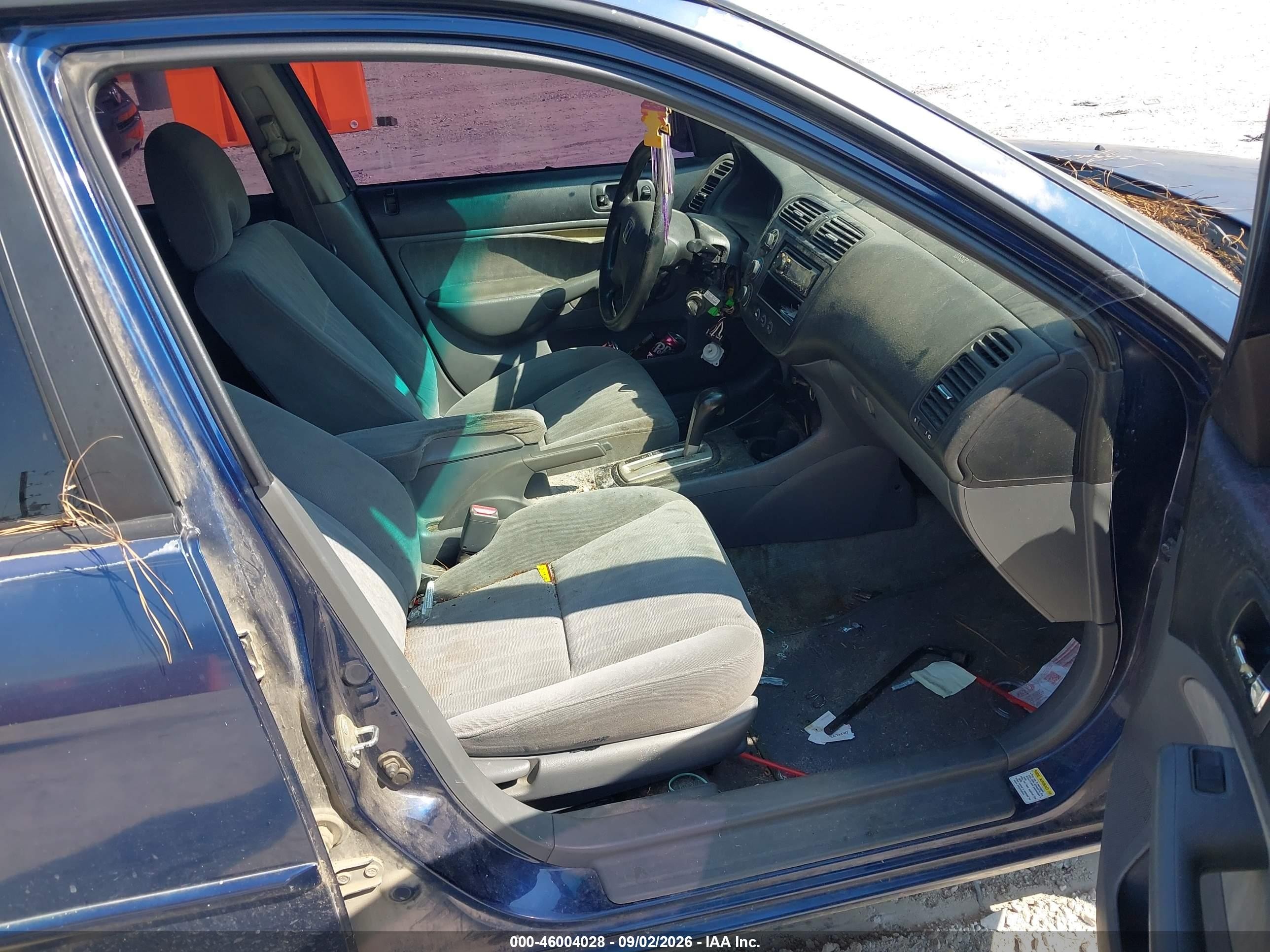 2004 Honda Civic Lx Blue vin: 2HGES16694H559230