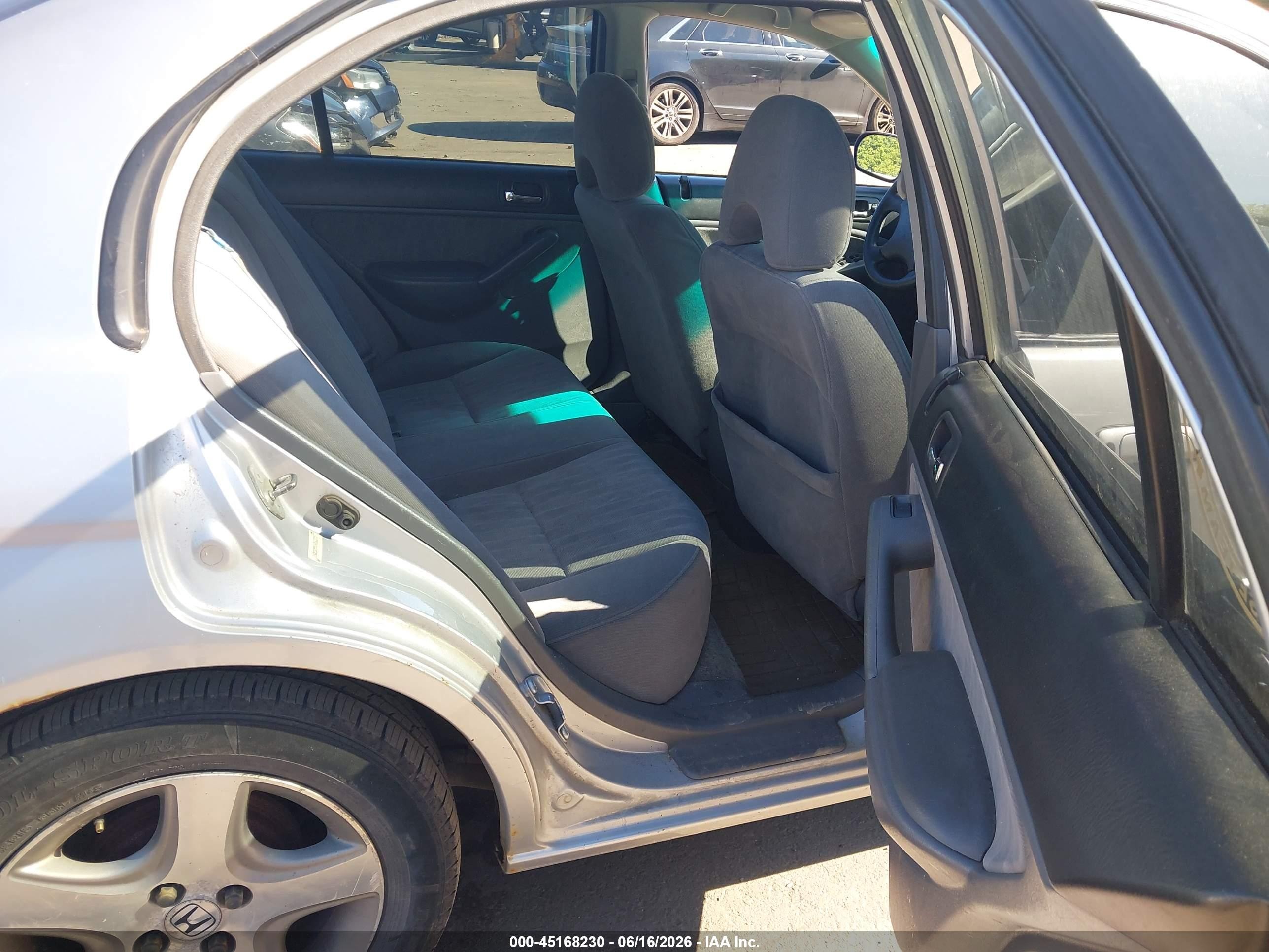 2004 Honda Civic Ex Серебряный vin: 2HGES25724H562275
