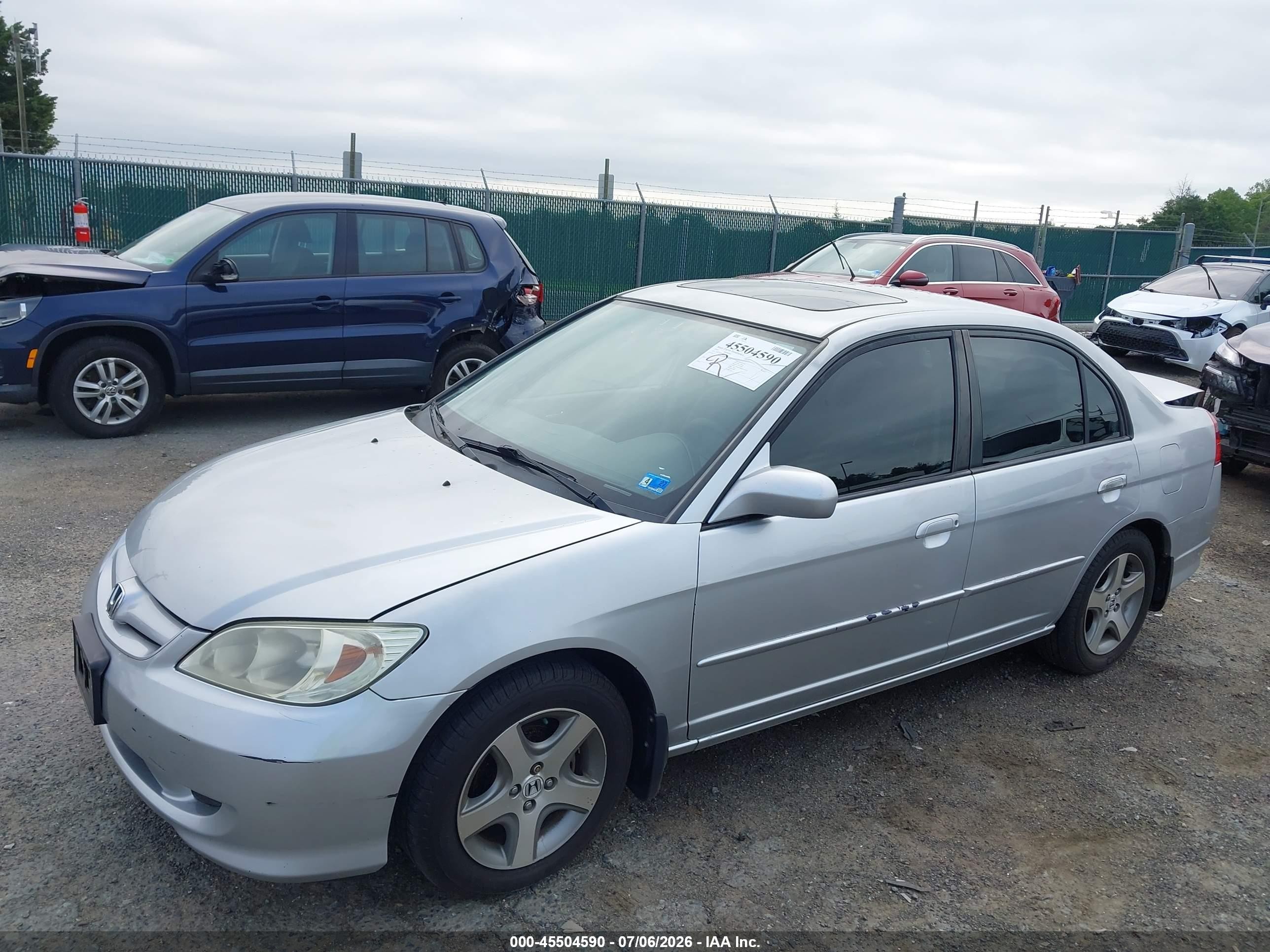 2004 Honda Civic Ex Silver vin: 2HGES25764H500281