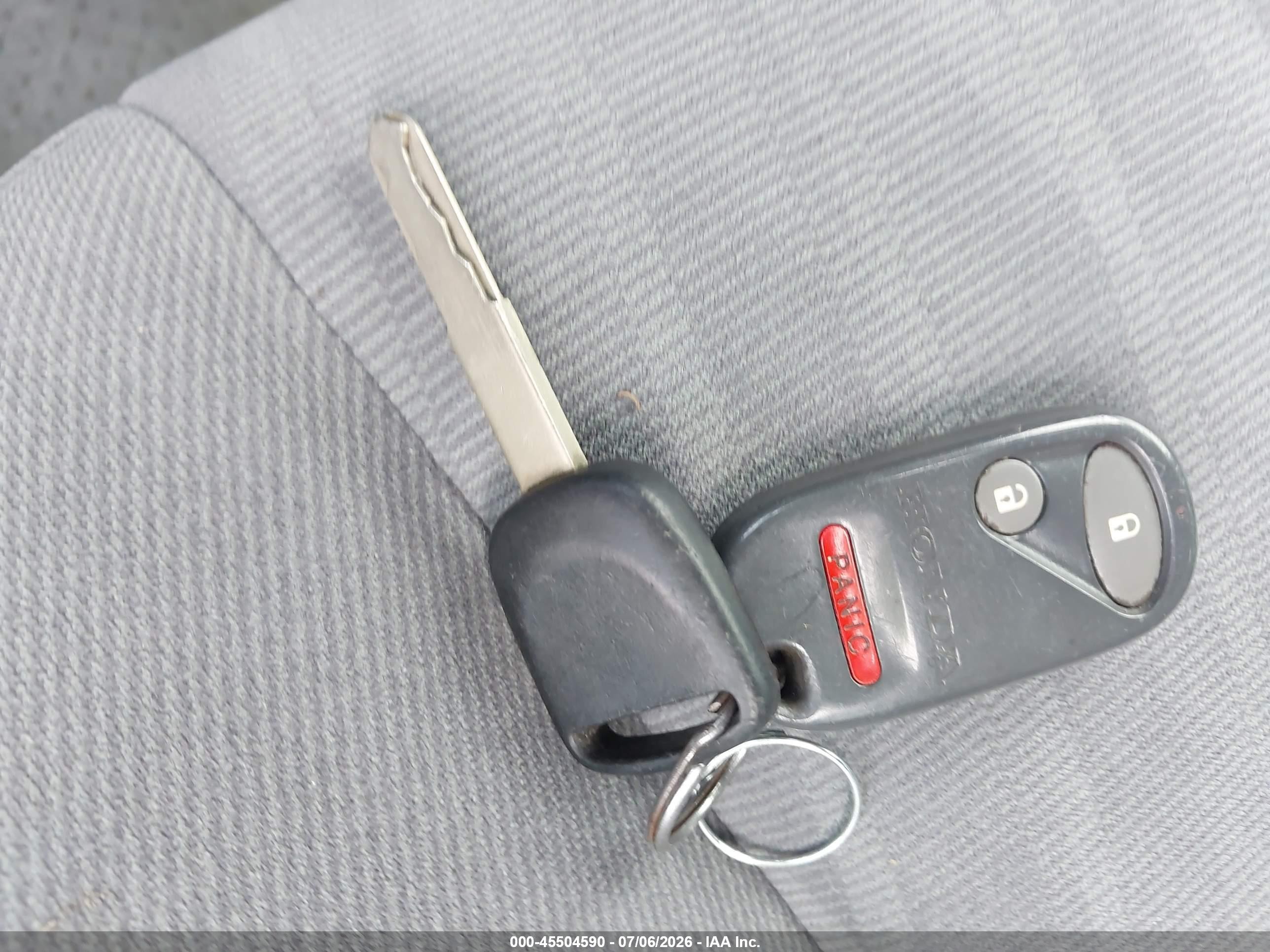 2004 Honda Civic Ex Silver vin: 2HGES25764H500281