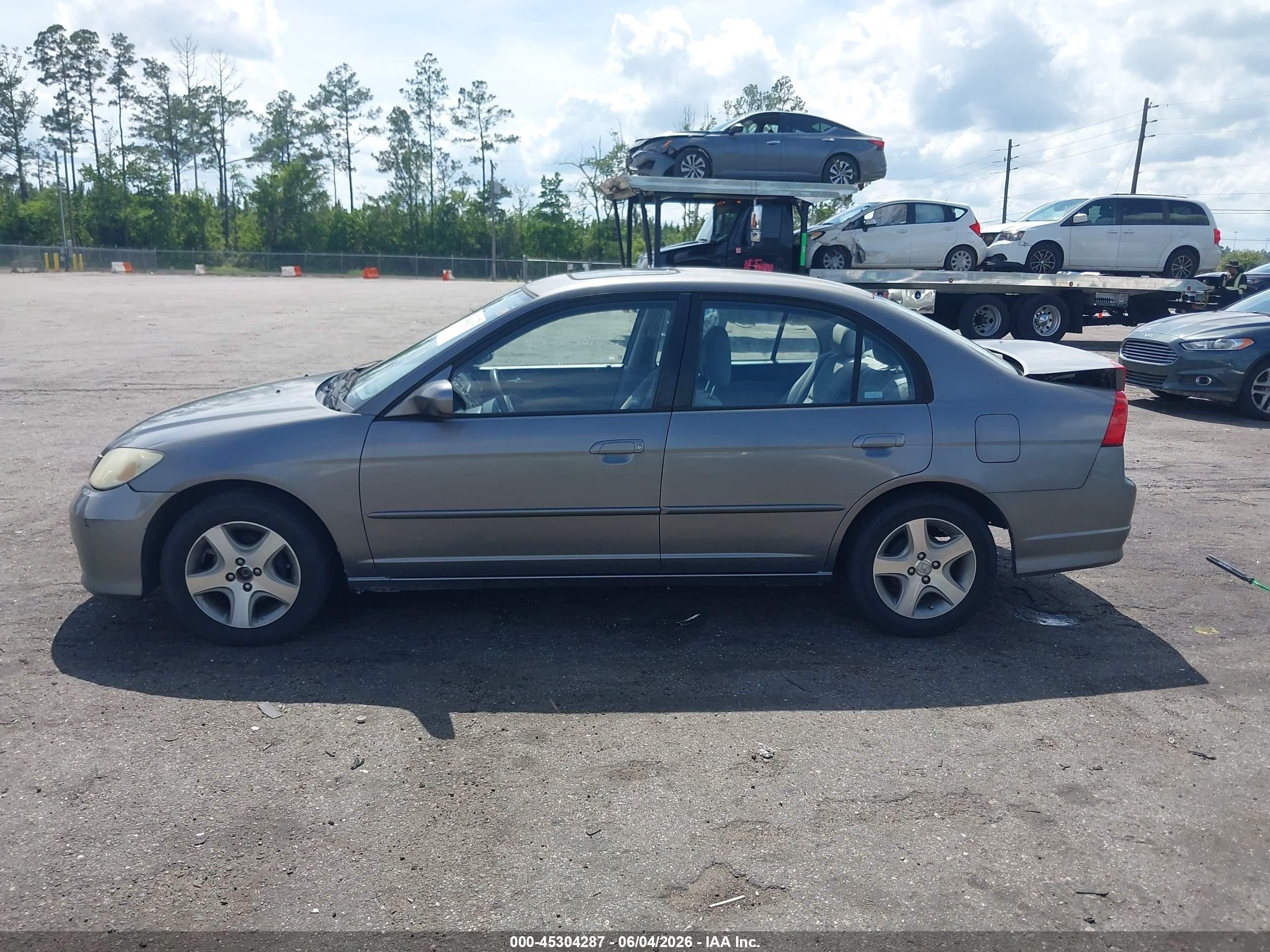 2004 Honda Civic Ex Серый vin: 2HGES25784H566458