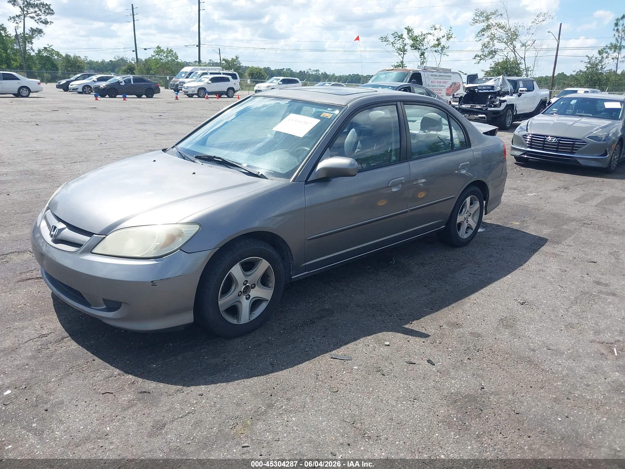2004 Honda Civic Ex Серый vin: 2HGES25784H566458