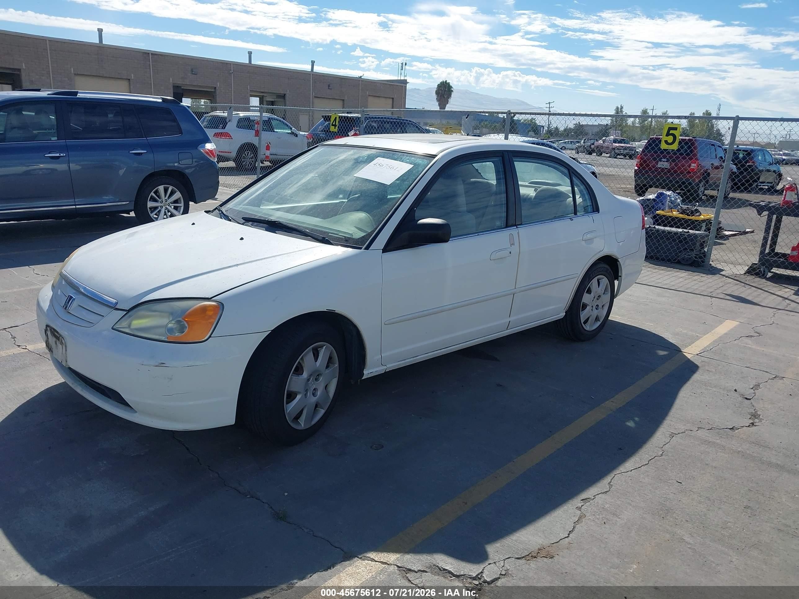 2002 Honda Civic Ex White vin: 2HGES26702H561038