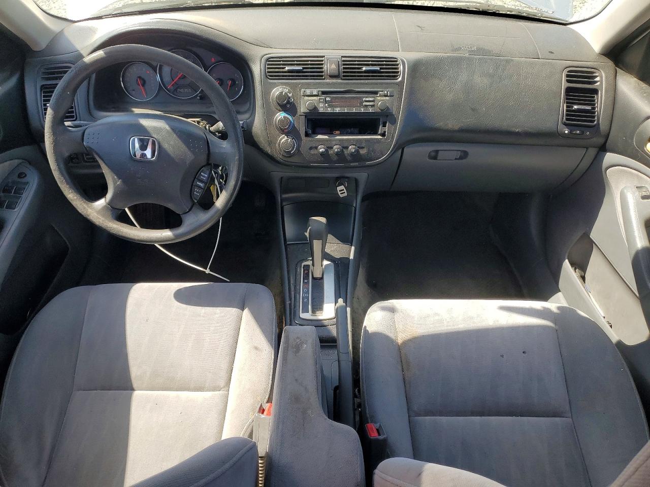 2004 Hond Civic Silver vin: 2HGES26744H561207
