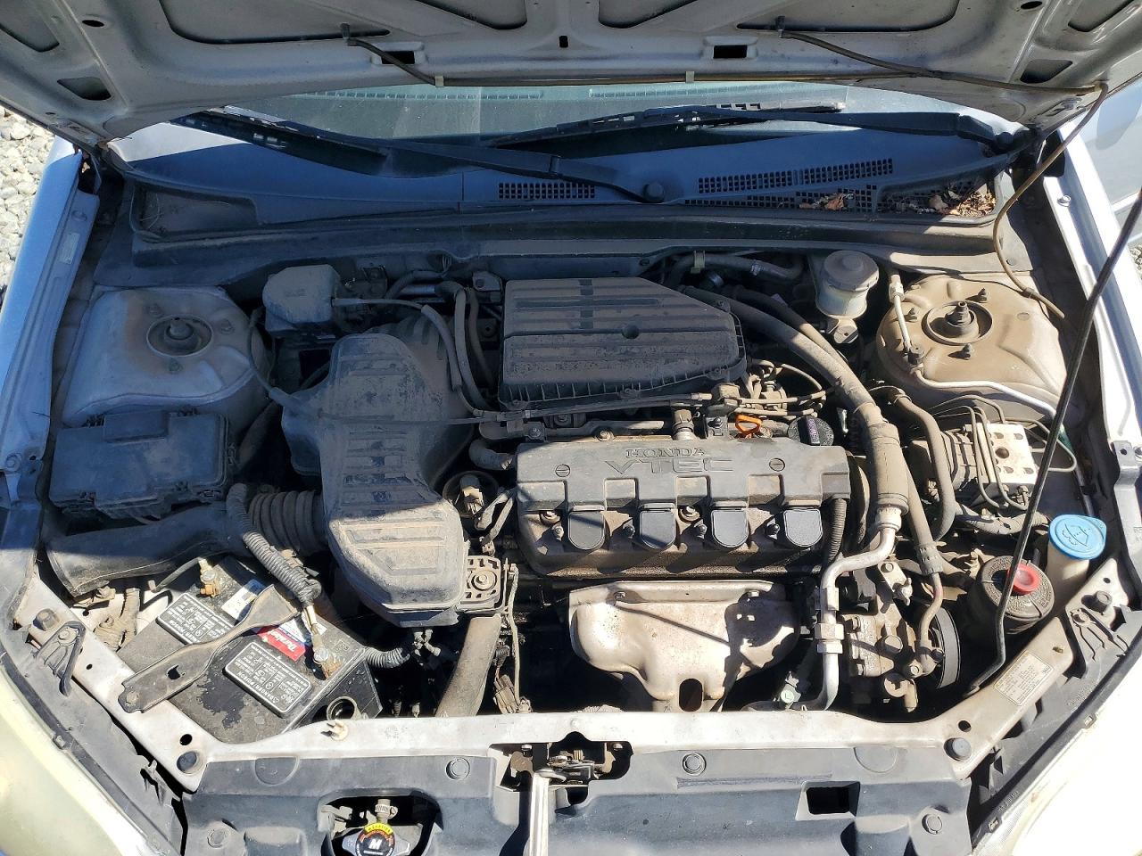 2004 Hond Civic Silver vin: 2HGES26744H561207