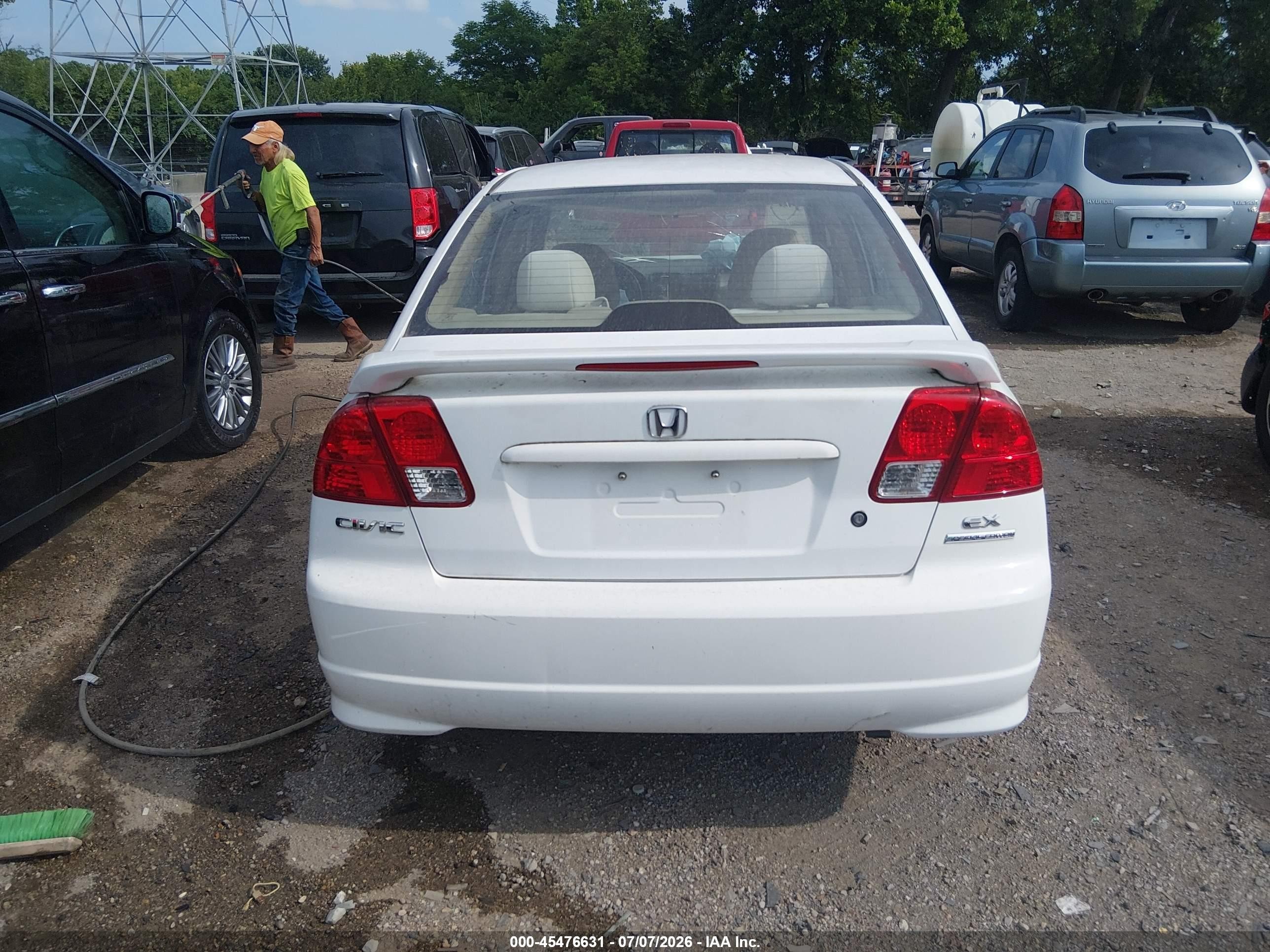 2005 Honda Civic Ex Белый vin: 2HGES26745H575318