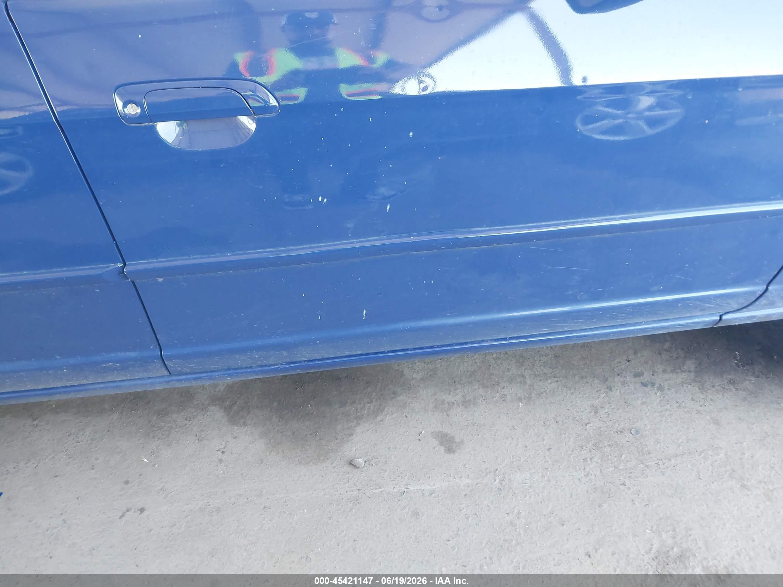 2001 Honda Civic Ex Синий vin: 2HGES26751H562040