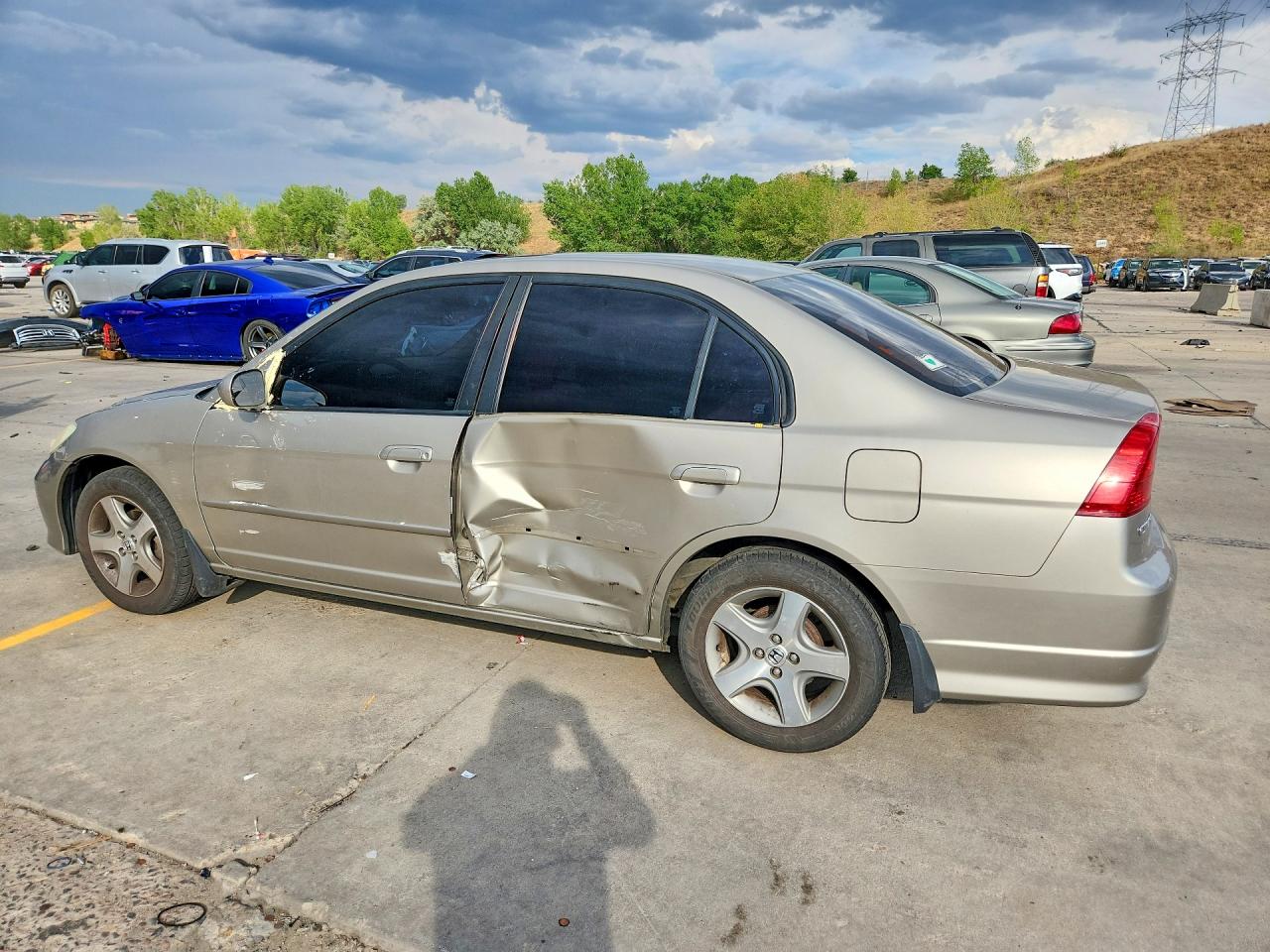 2004 Honda Civic Ex Gold vin: 2HGES26754H561121