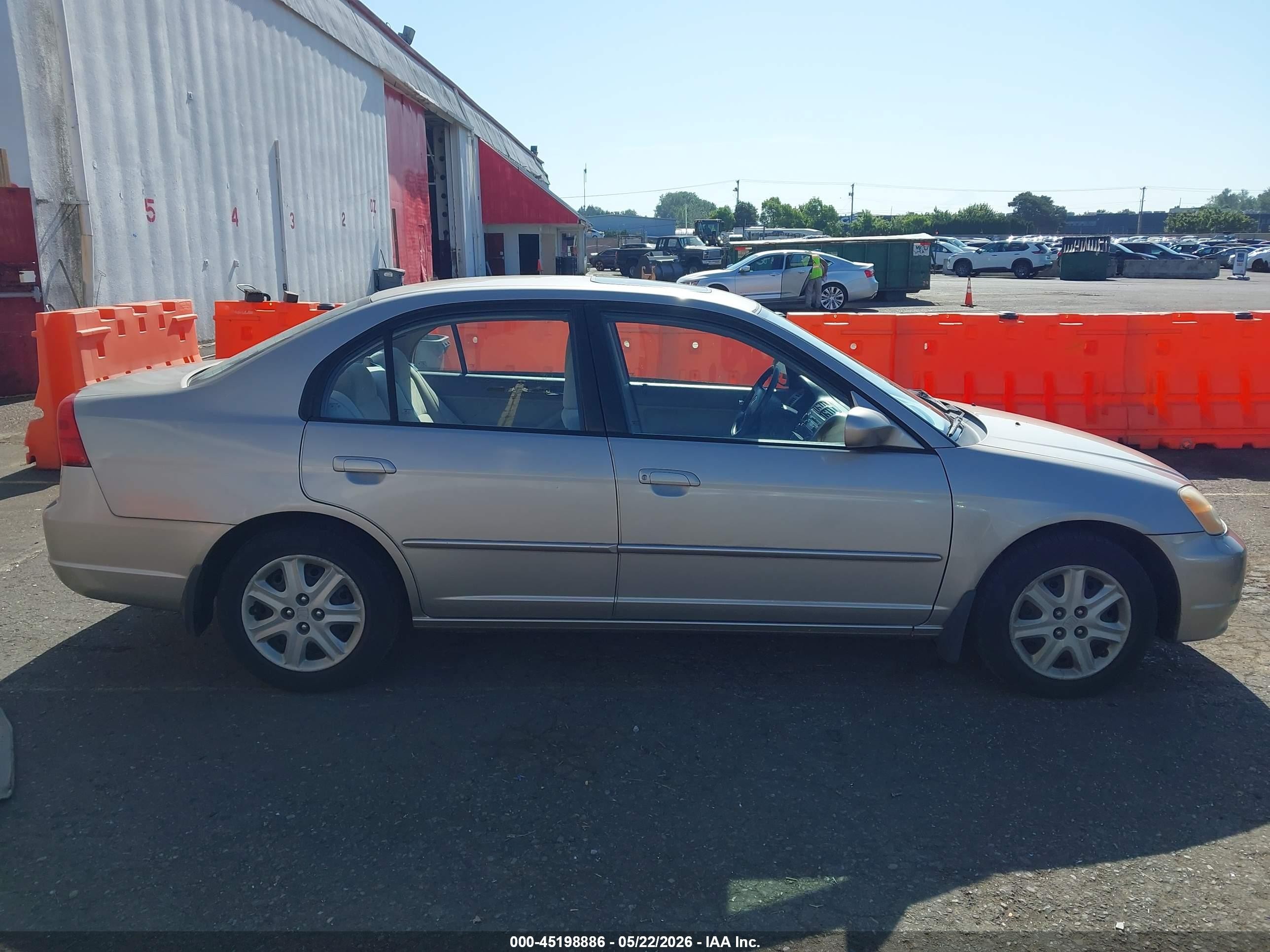 2002 Honda Civic Ex Gold vin: 2HGES26762H582184