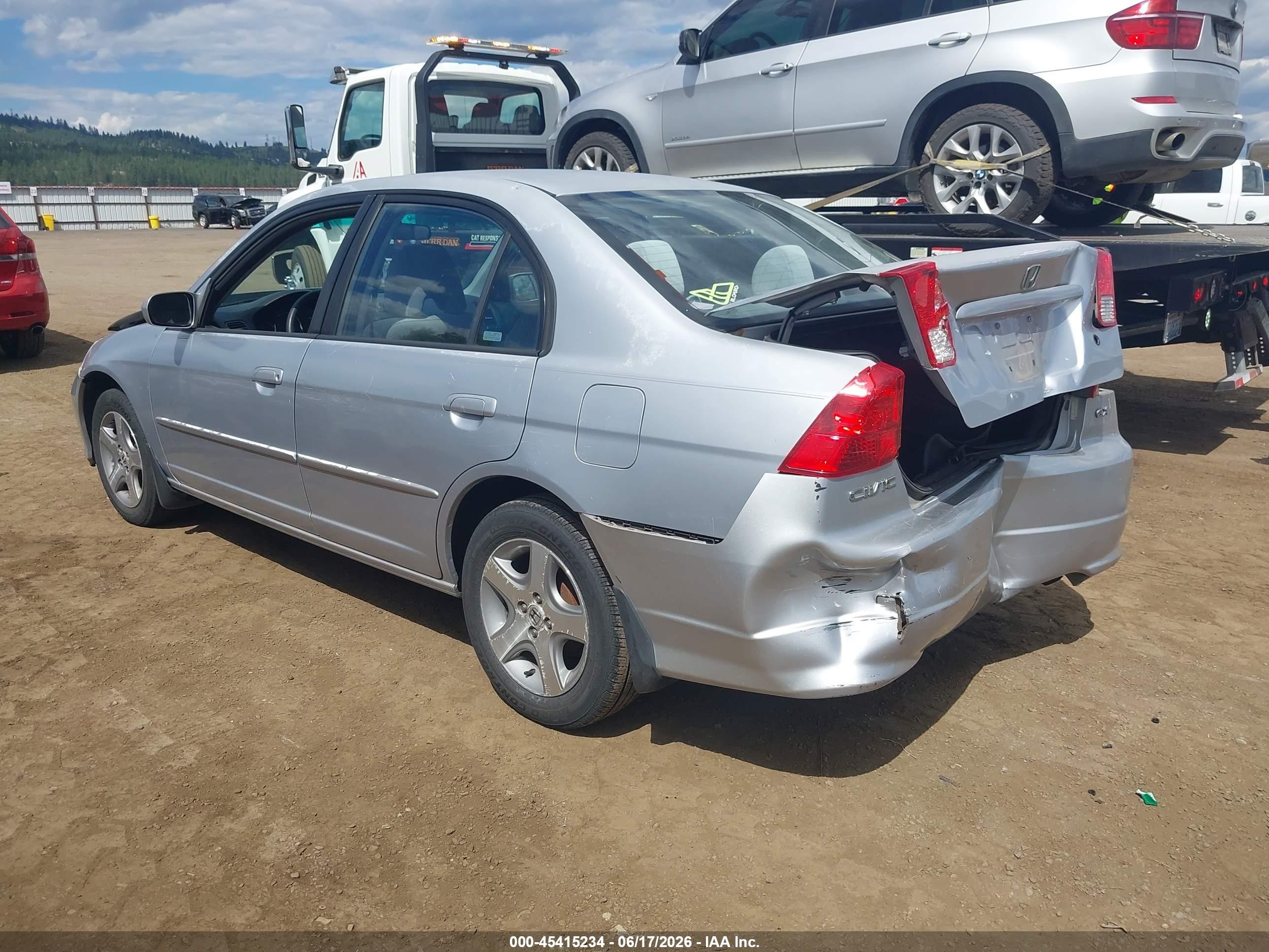 2004 Honda Civic Ex Silver vin: 2HGES26764H545915