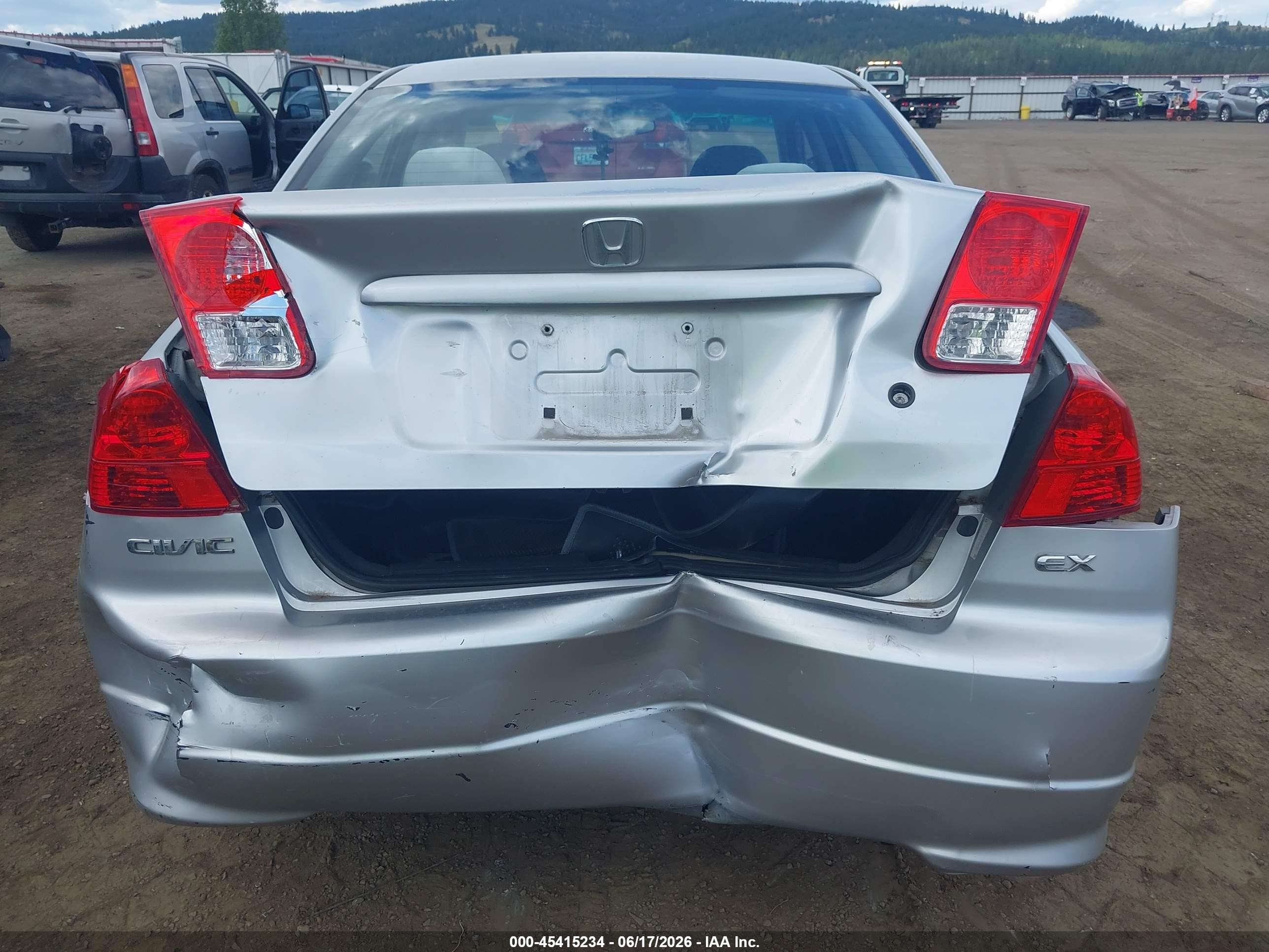 2004 Honda Civic Ex Silver vin: 2HGES26764H545915