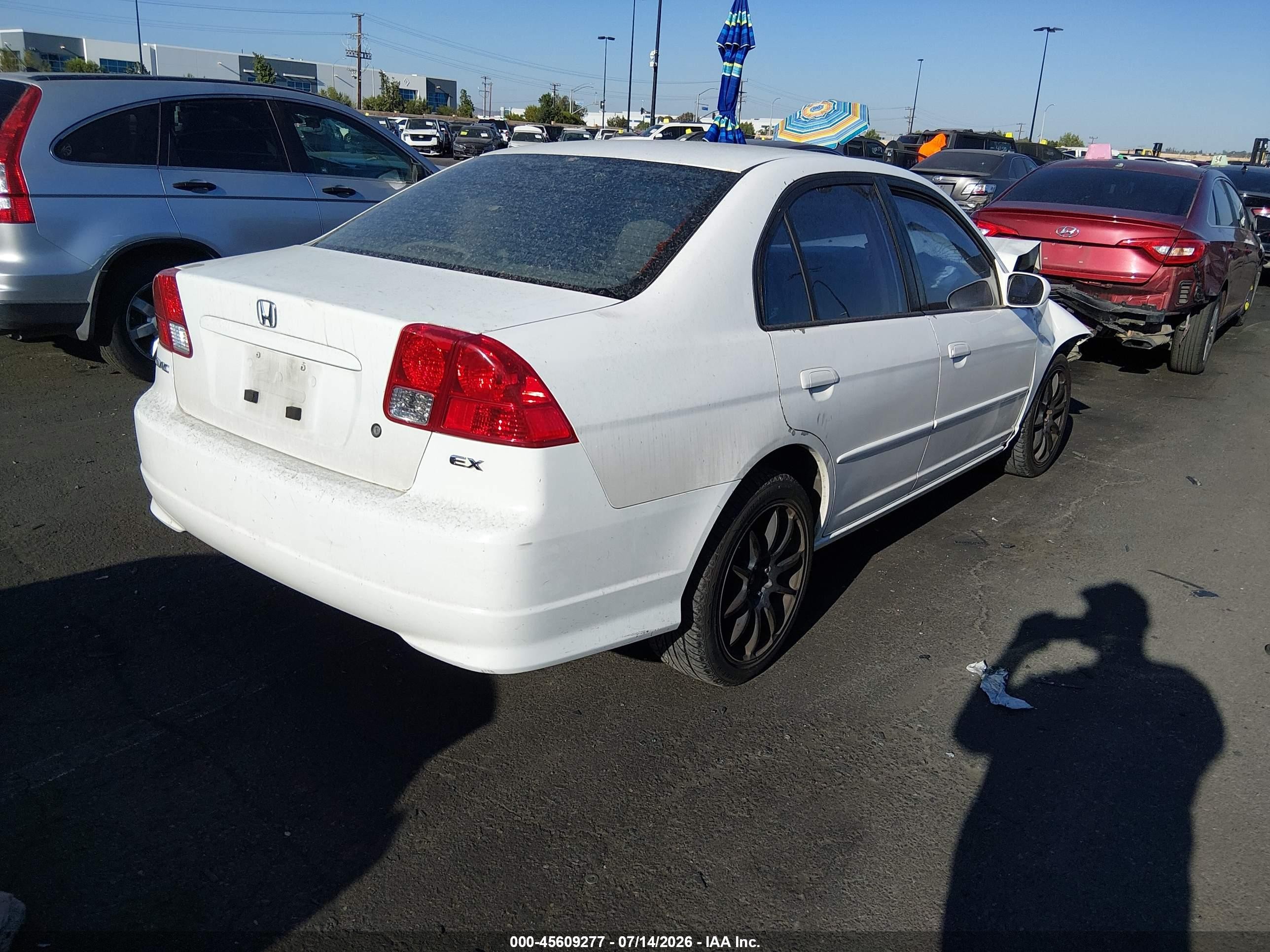 2004 Honda Civic Ex White vin: 2HGES26764H548037