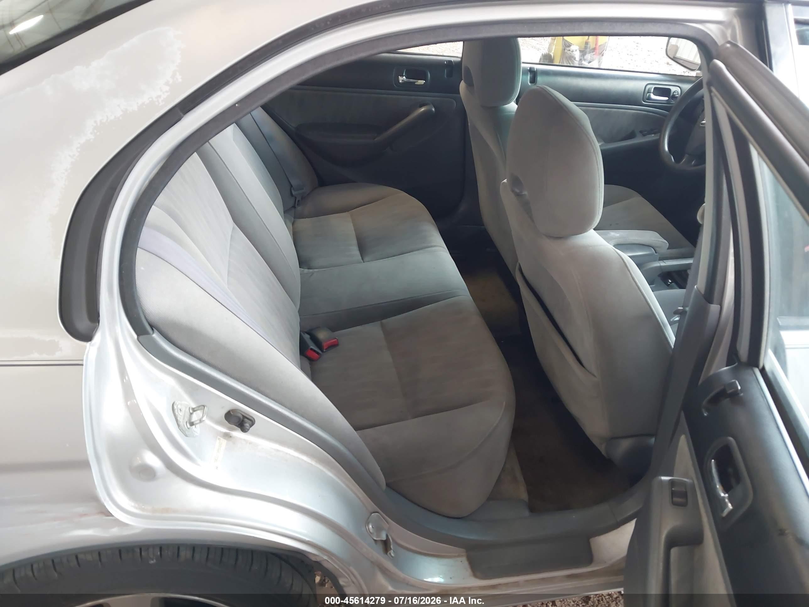 2004 Honda Civic Ex Silver vin: 2HGES26764H606437