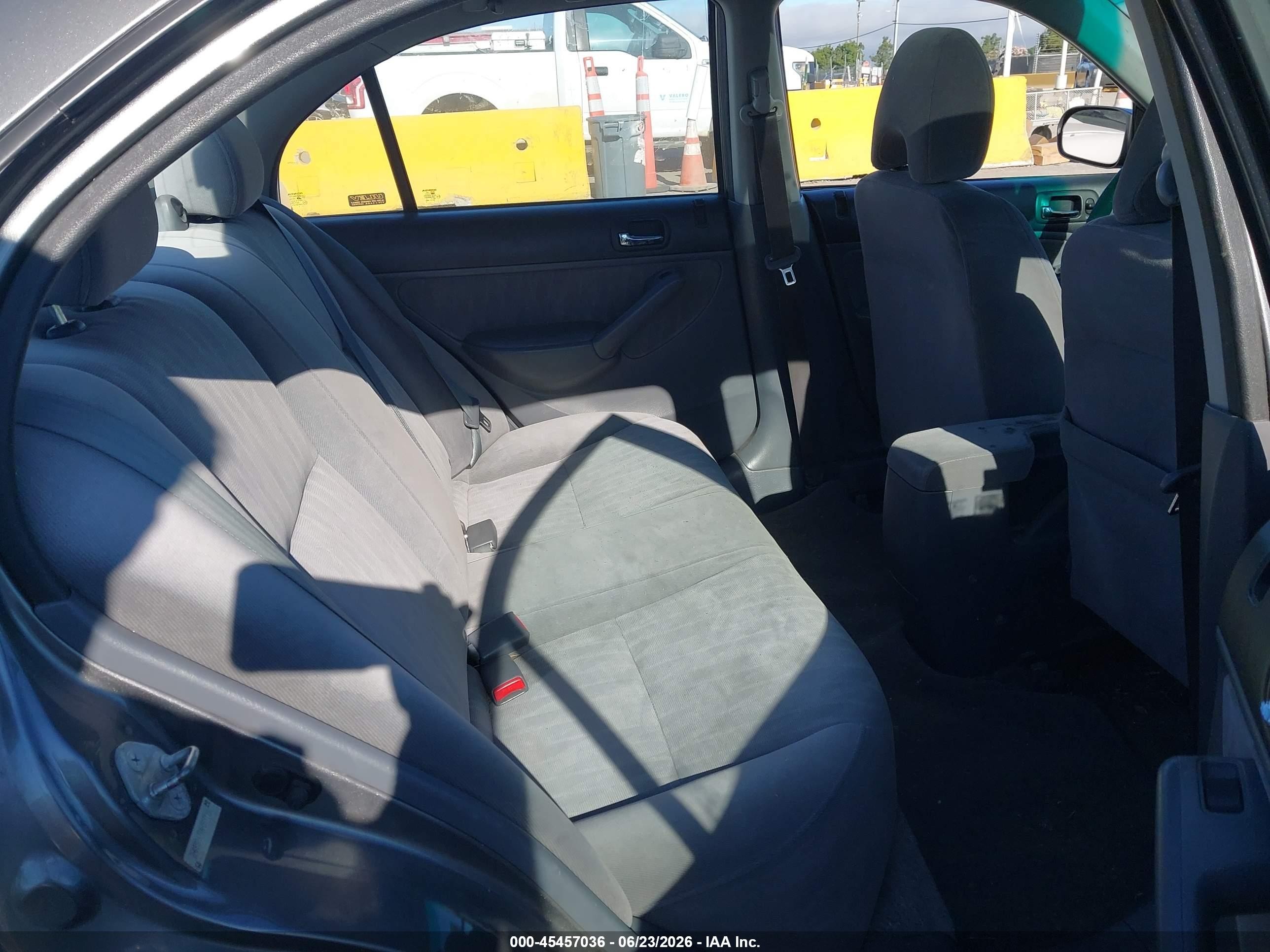 2004 Honda Civic Ex Серебряный vin: 2HGES26774H507111