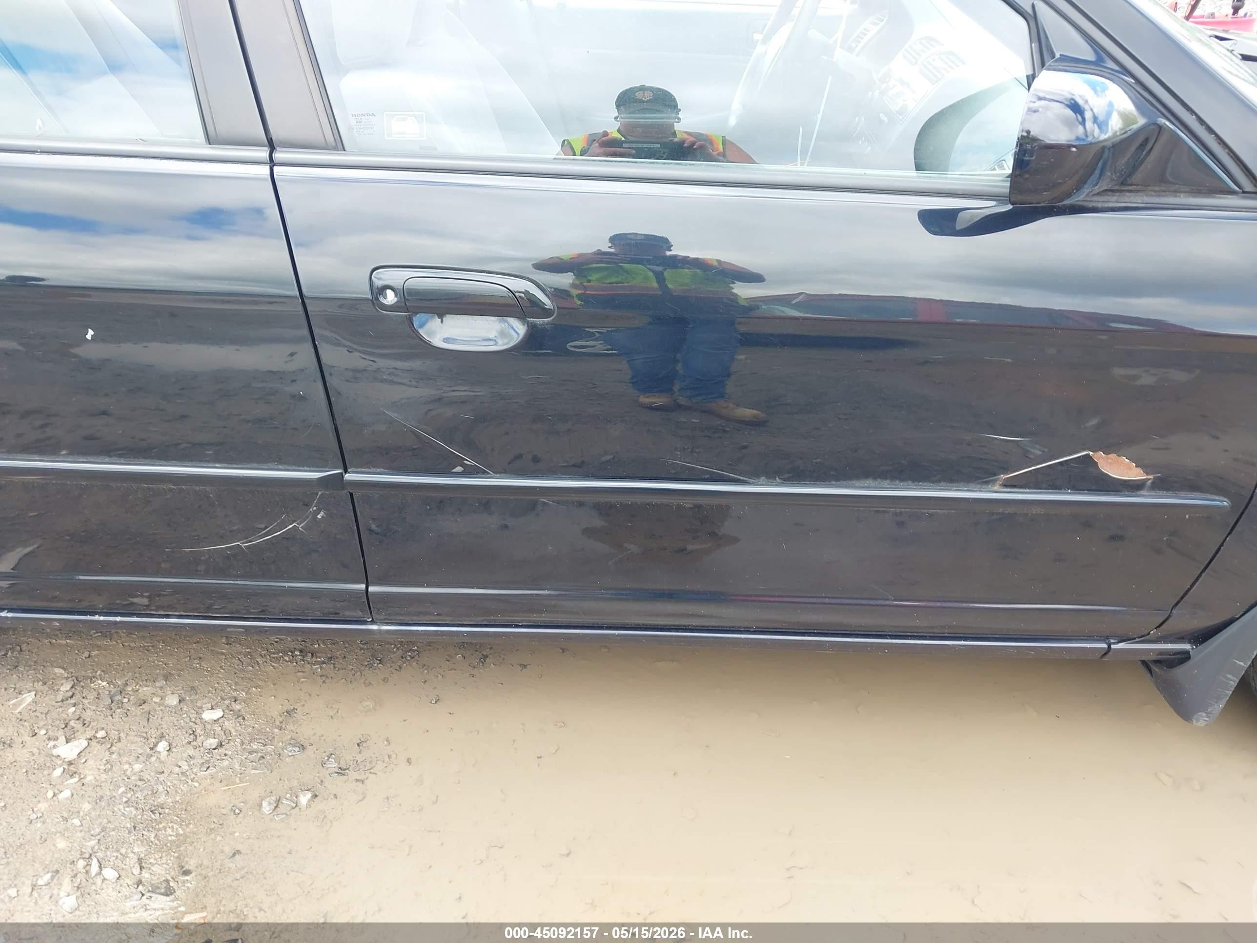 2004 Honda Civic Ex Black vin: 2HGES267X4H550485