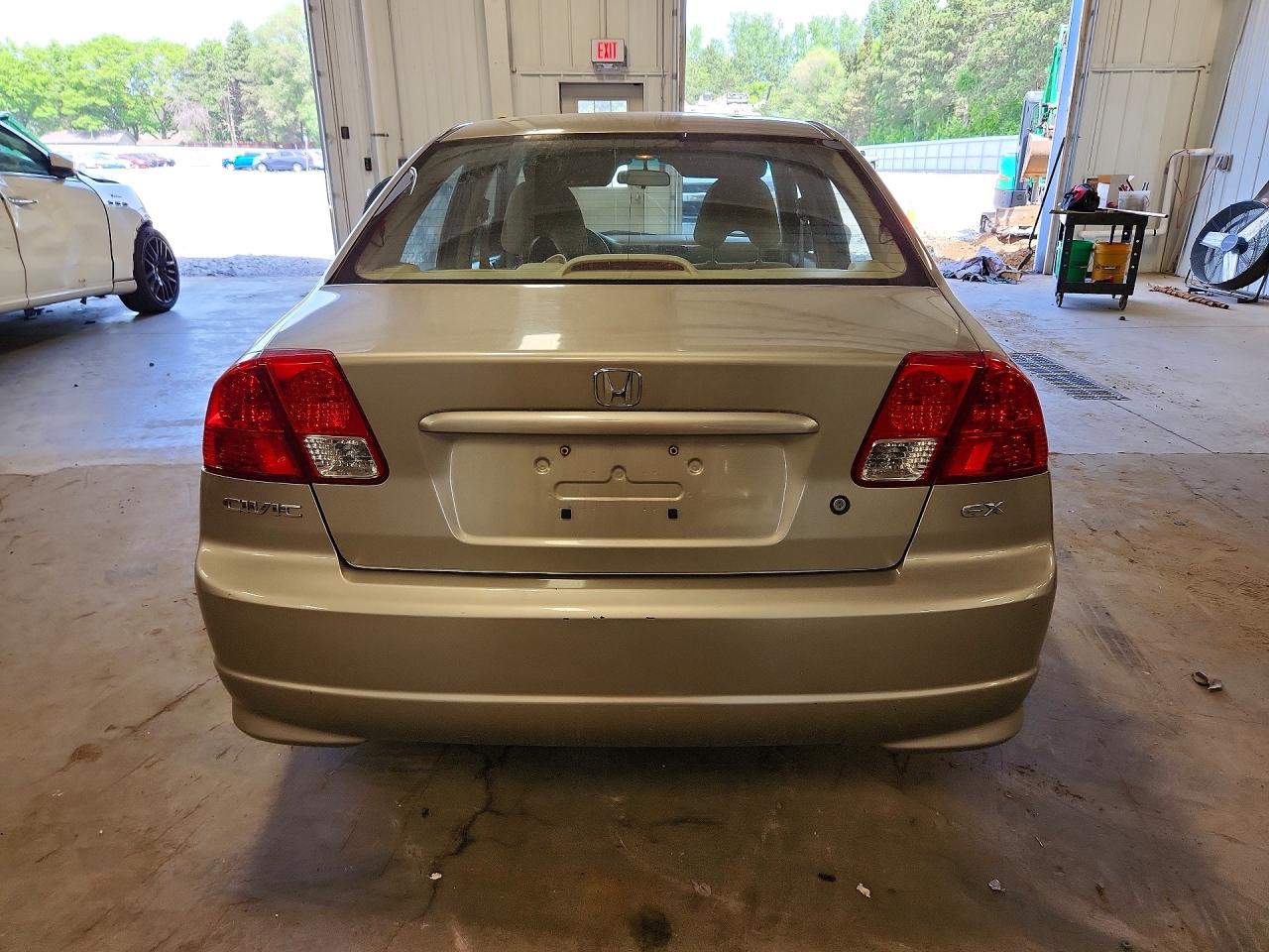 2005 Honda Civic Ex Gold vin: 2HGES26825H565248