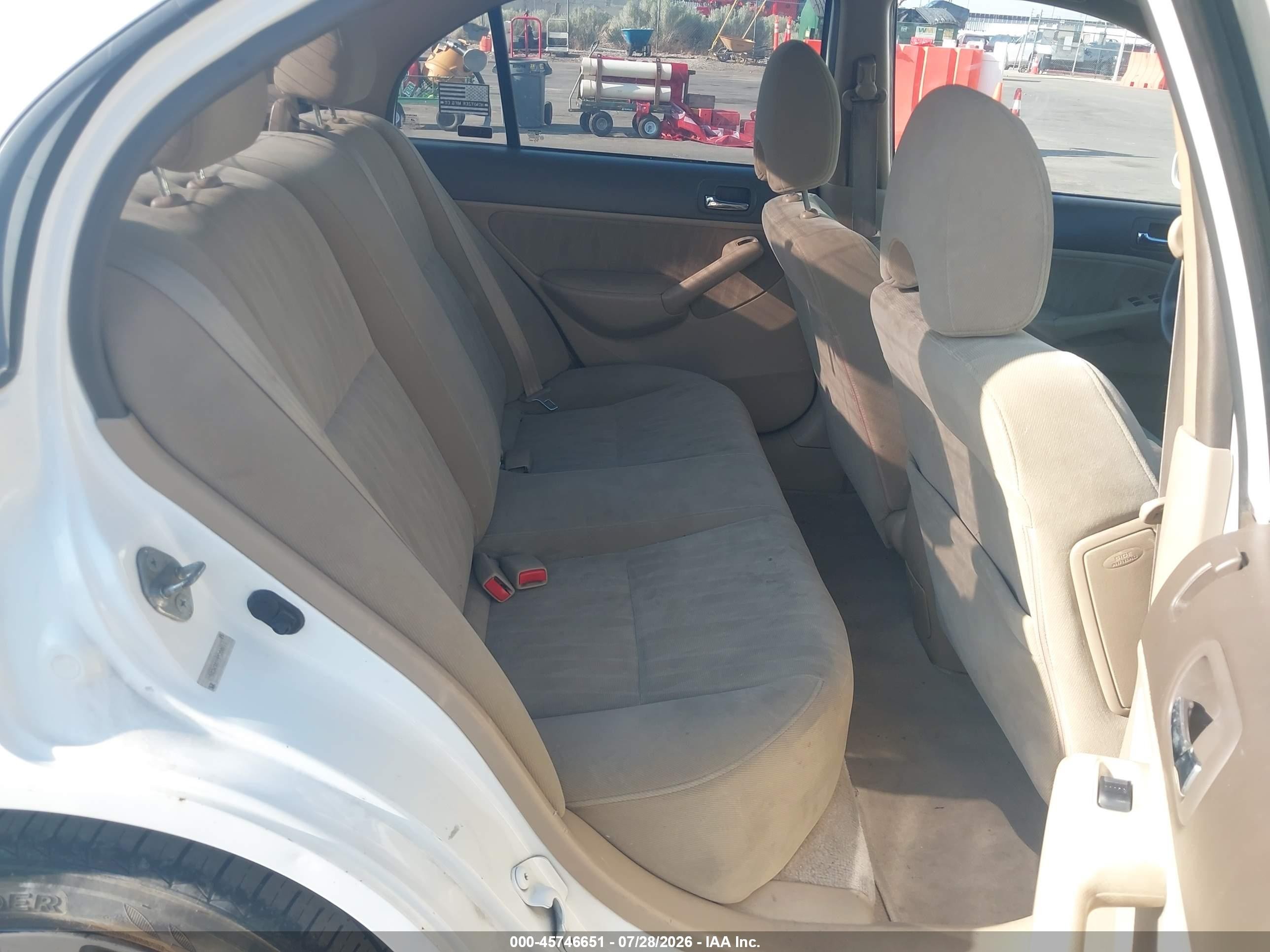 2004 Honda Civic Ex White vin: 2HGES26844H566013