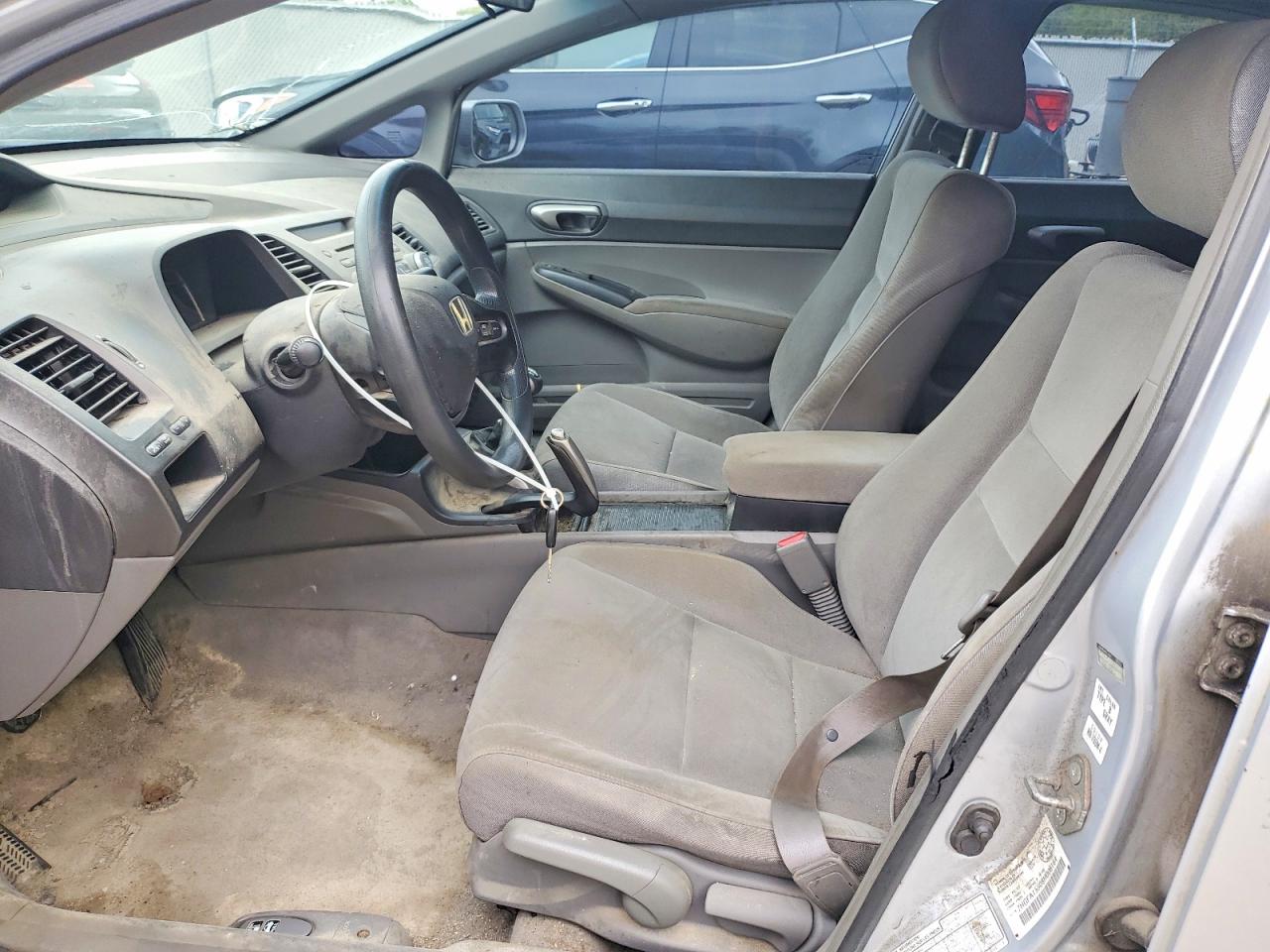 2008 Honda Civic Lx Silver vin: 2HGFA15508H006164
