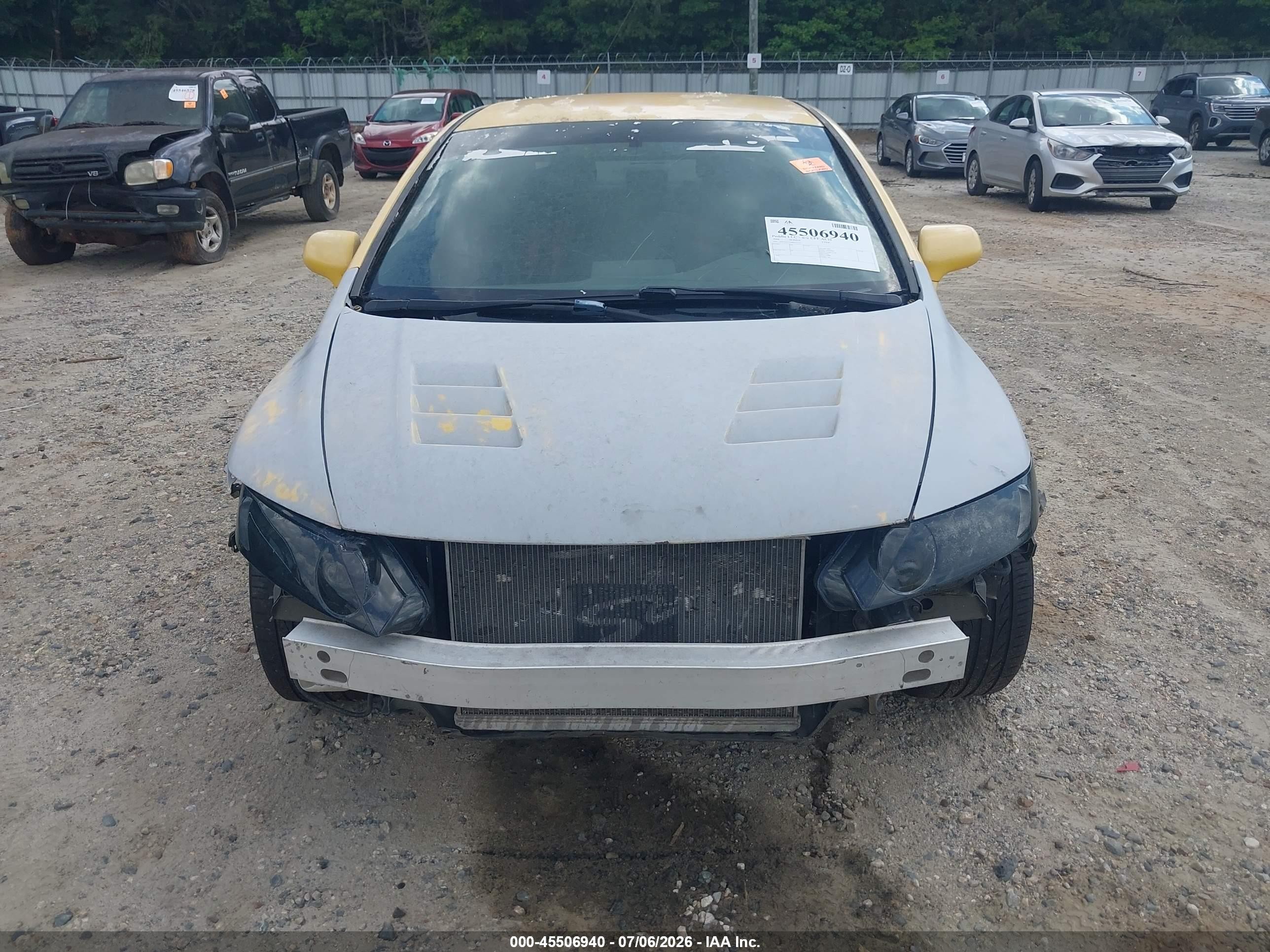 2008 Honda Civic Lx Yellow vin: 2HGFA15508H351131