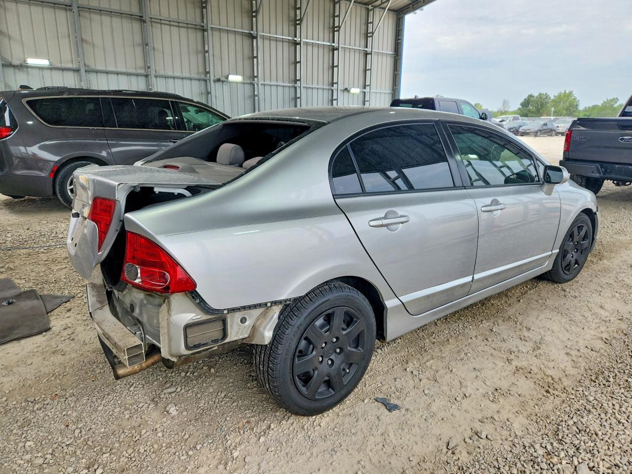 2008 Honda Civic Lx Silver vin: 2HGFA15548H300229