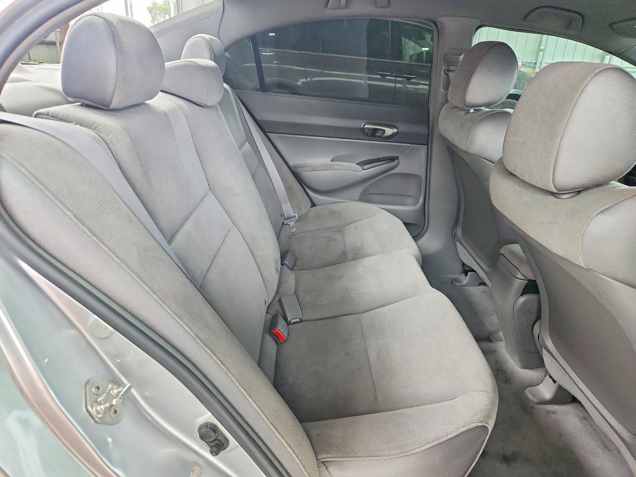 2008 Honda Civic Lx Silver vin: 2HGFA15548H300229