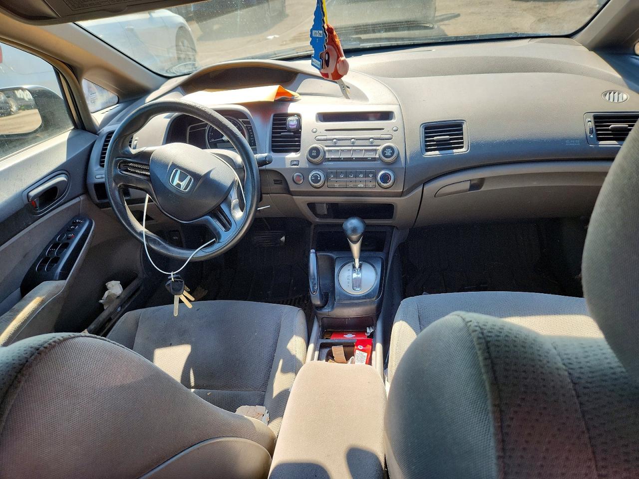2008 Honda Civic Dx Silver vin: 2HGFA16208H105863