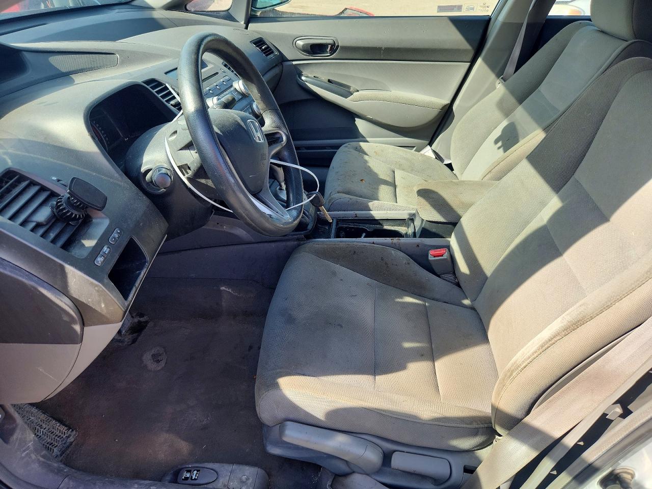 2009 Honda Civic Dx Silver vin: 2HGFA16299H027276