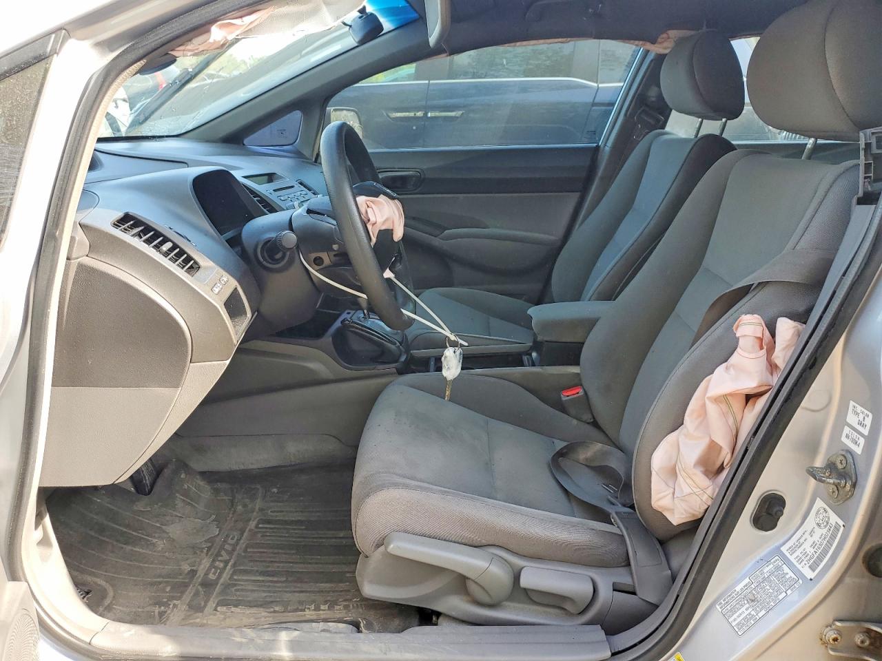 2007 Honda Civic Dx Серебряный vin: 2HGFA16307H025843