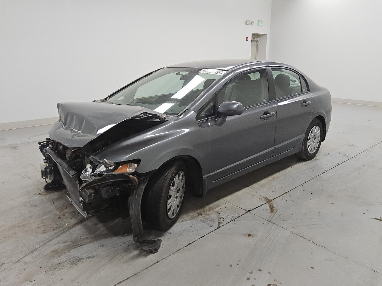 2009 Honda Civic Vp Gray vin: 2HGFA16329H523559 Damage: Left Front Fender, Severe Damage, Replacement Required